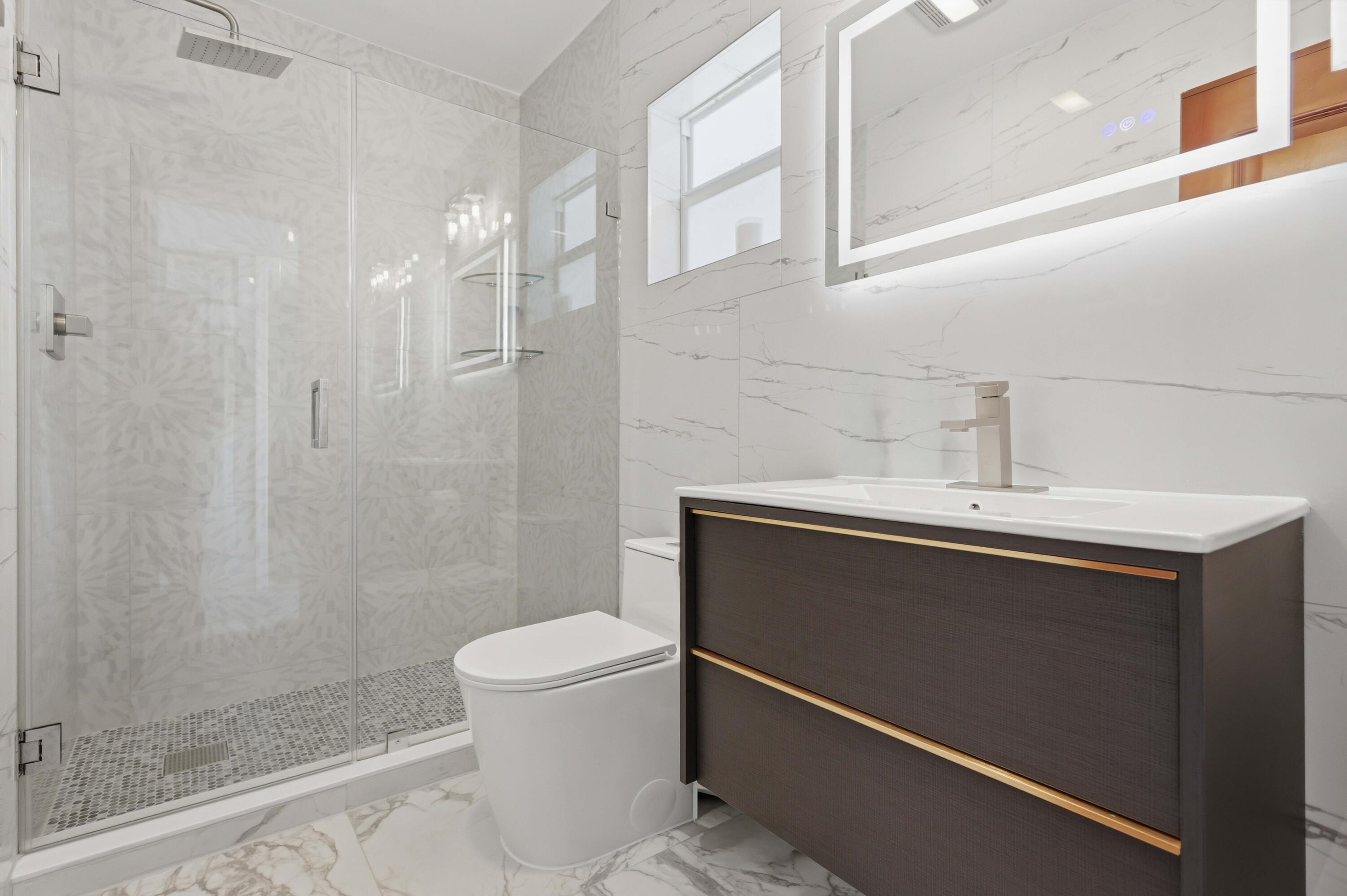 BERMUDA-RIVIERA SUB OF GALT - Residential