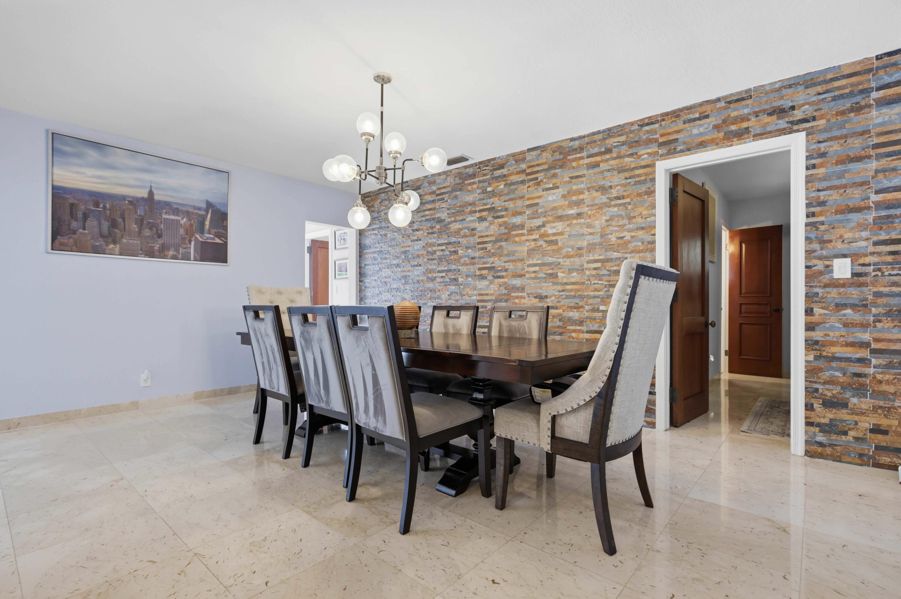 BERMUDA-RIVIERA SUB OF GALT - Residential