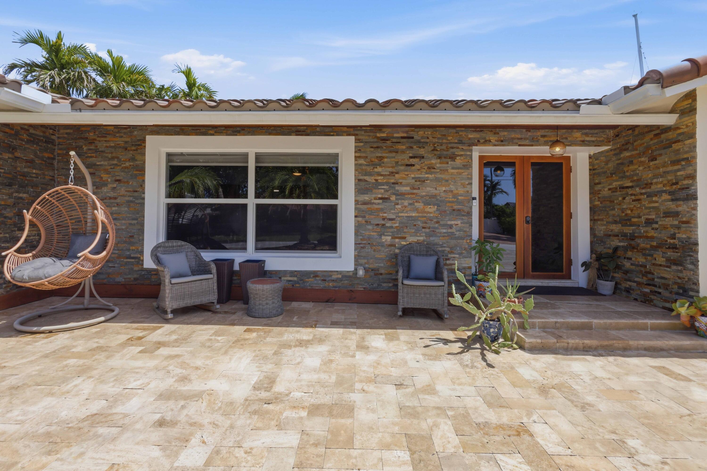 BERMUDA-RIVIERA SUB OF GALT - Residential