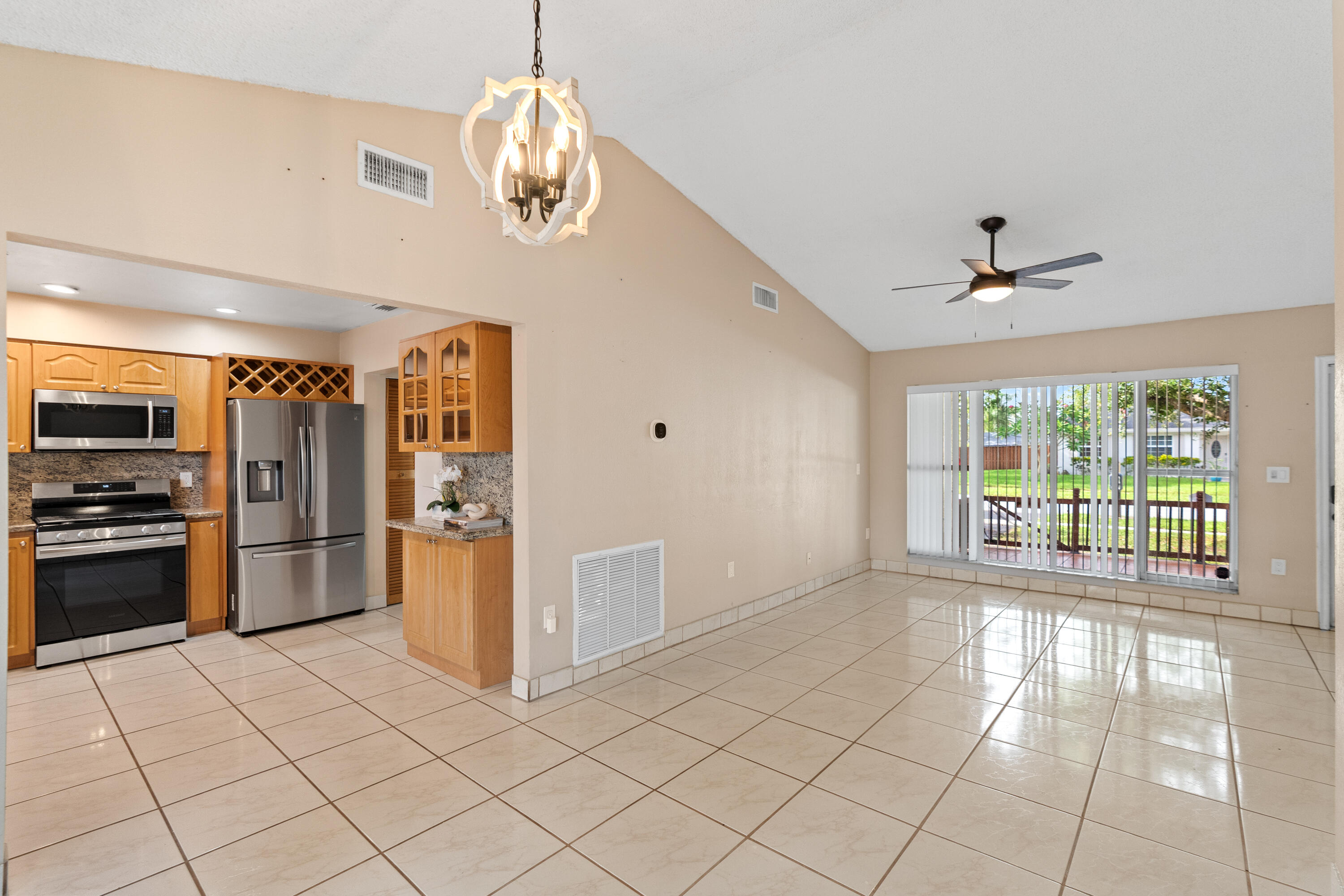 SUNRISE GOLF VILLAGE - Residential