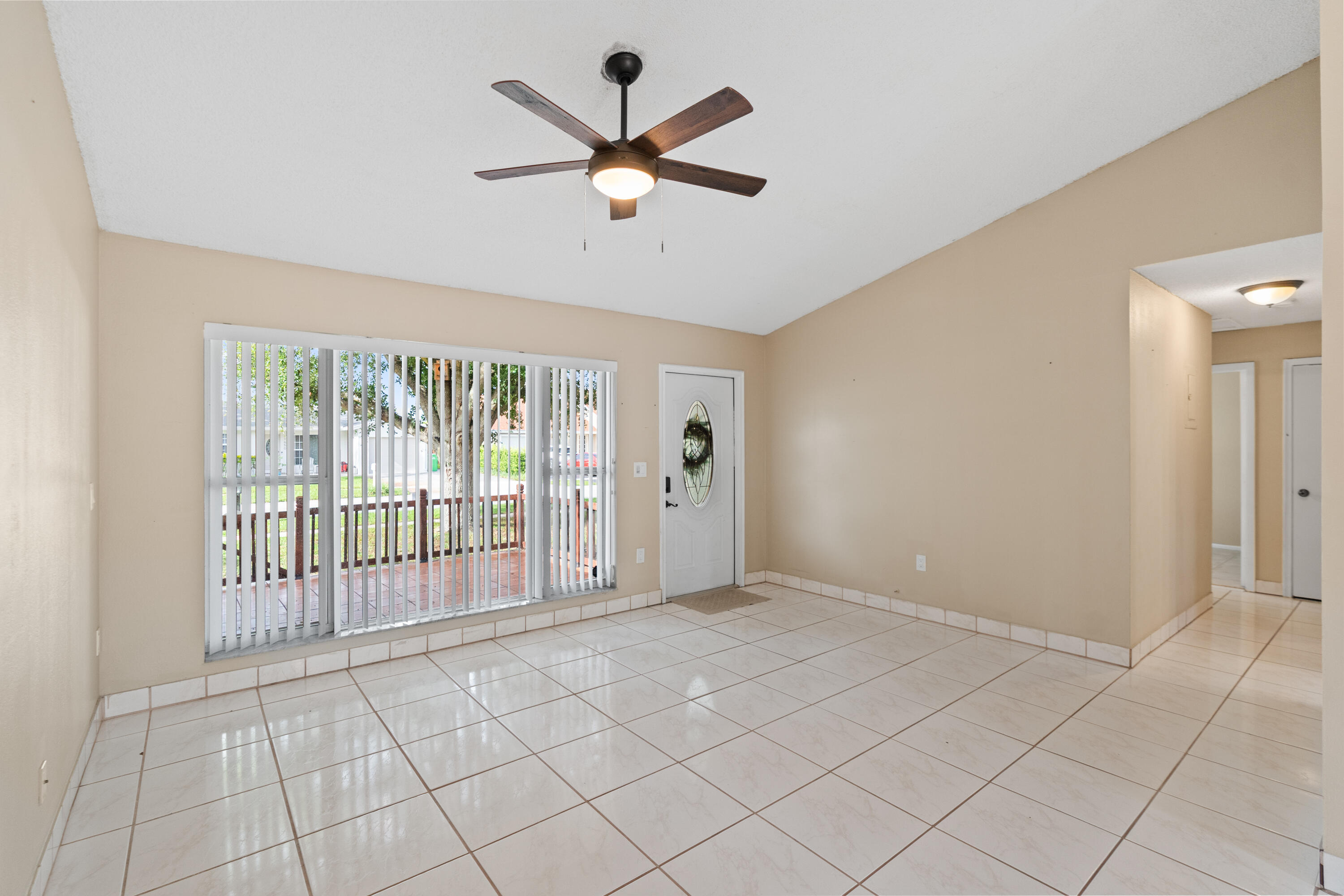 SUNRISE GOLF VILLAGE - Residential