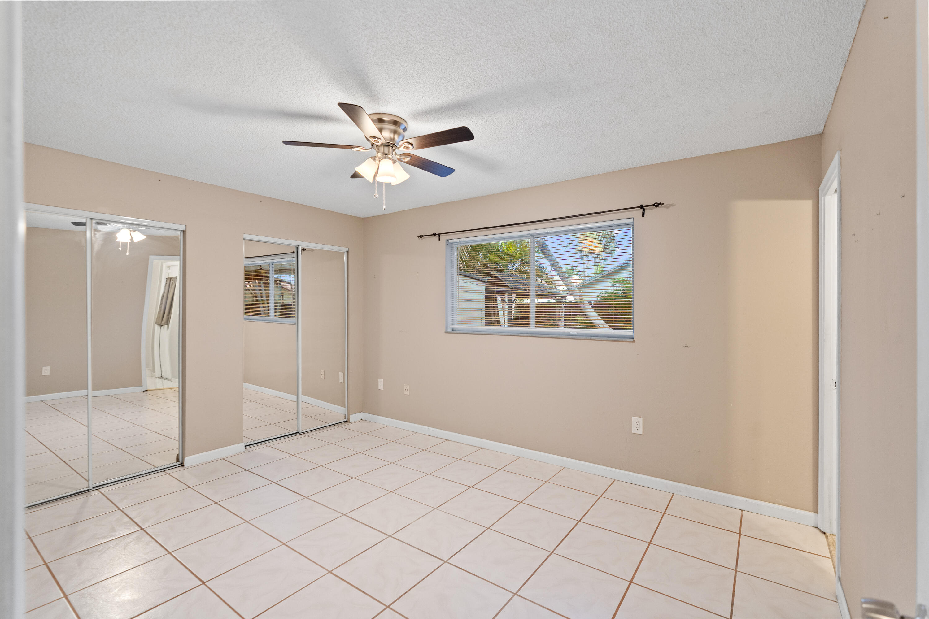 SUNRISE GOLF VILLAGE - Residential