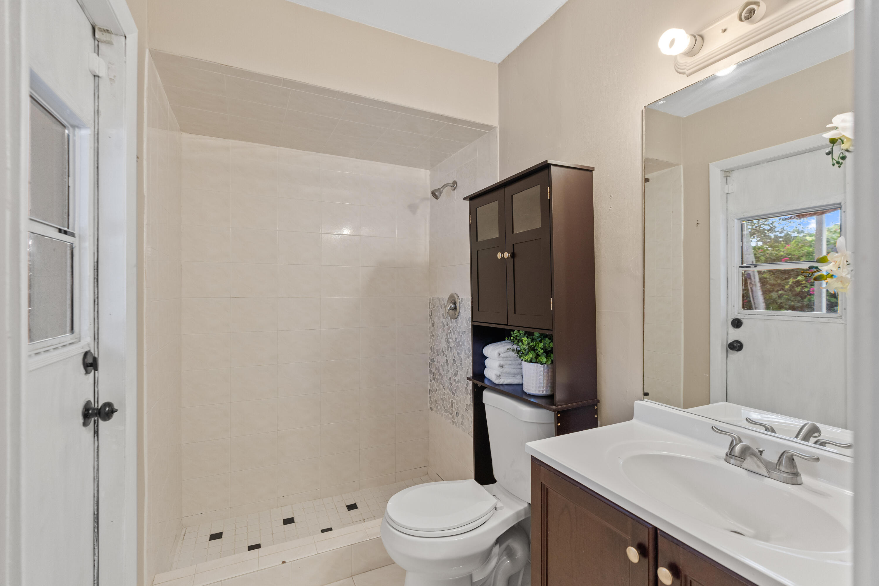 SUNRISE GOLF VILLAGE - Residential