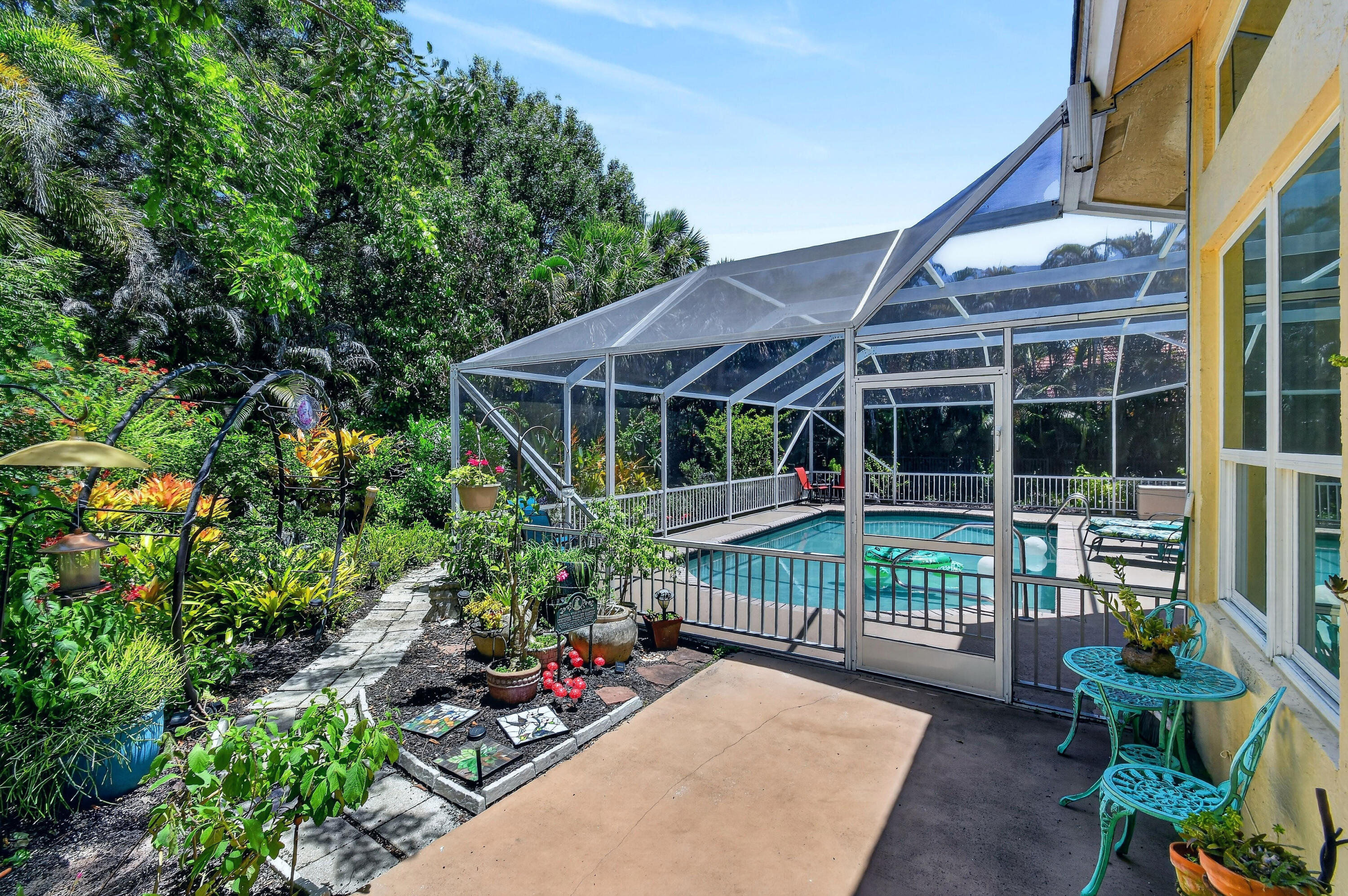 NORTH FORK - Residential