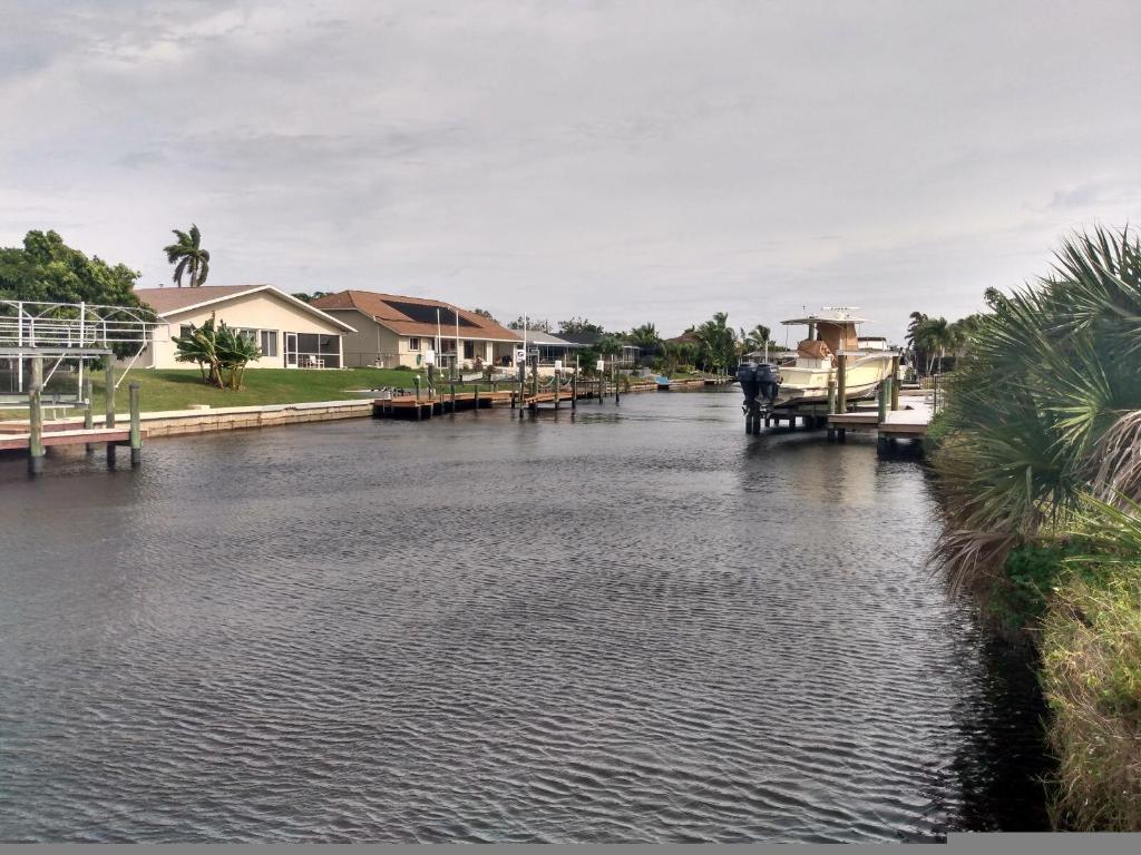 Seawall in place, great views!! All assessments paid. Land cleared with public water ànd sewer. Direct deep water and sailboat access. Don't miss this opportunity to own a piece of the '' Waterfront Wonderland'' and build your dream home.