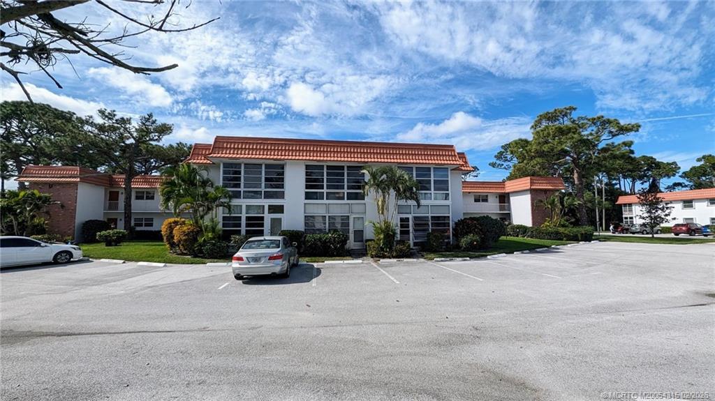 VISTA PINES CONDO - Residential Lease