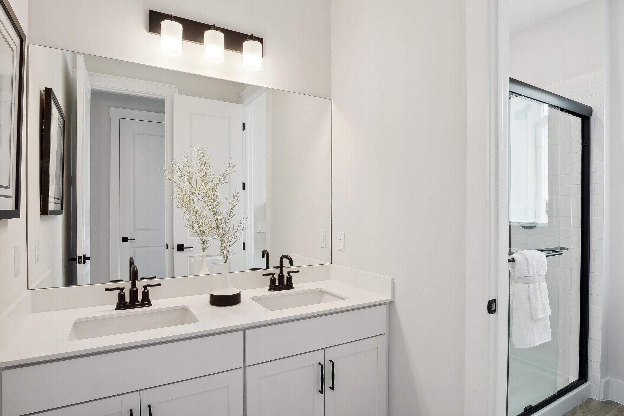 SALERNO RESERVE AT SHOWCASE PUD - Residential