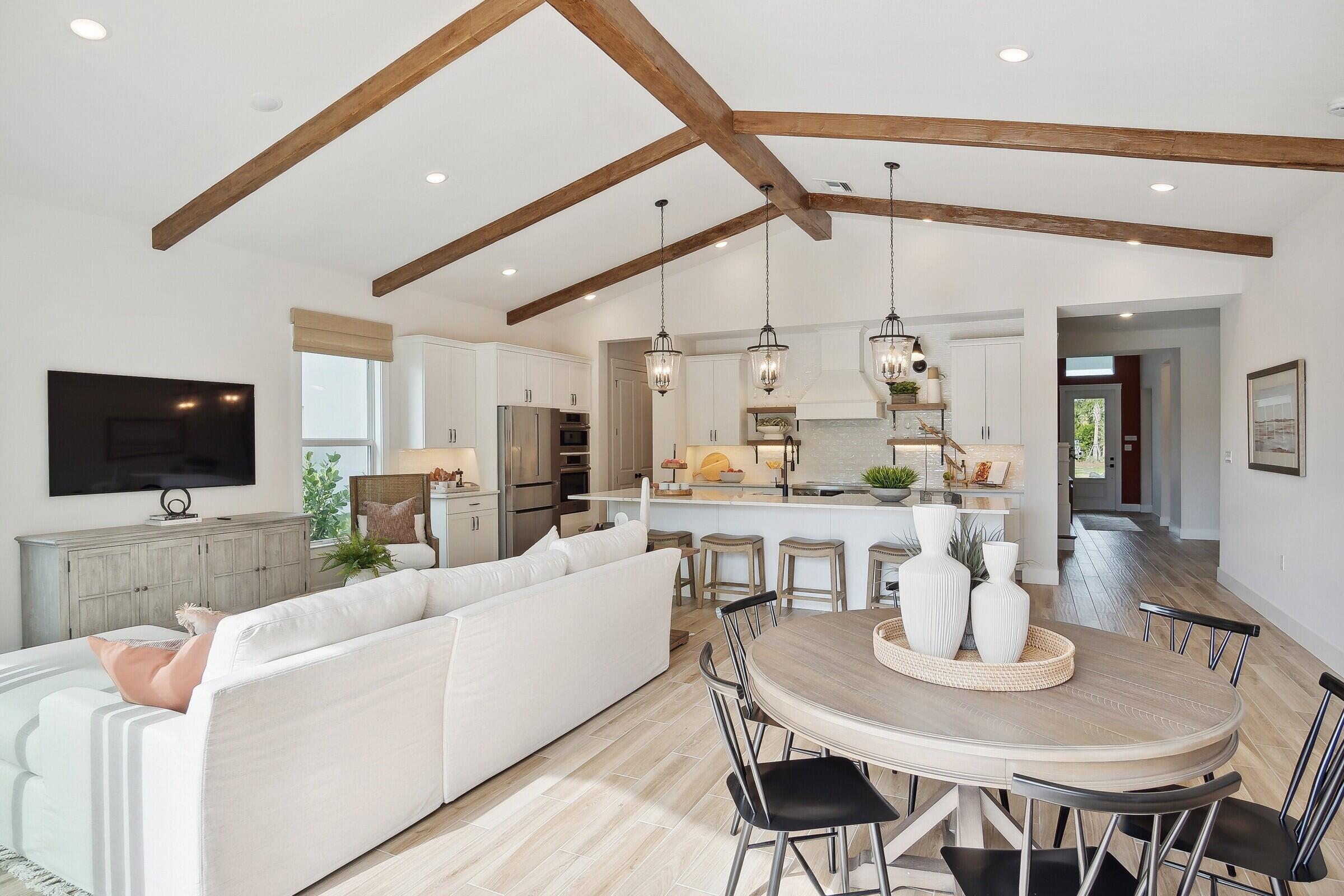 SALERNO RESERVE AT SHOWCASE PUD - Residential