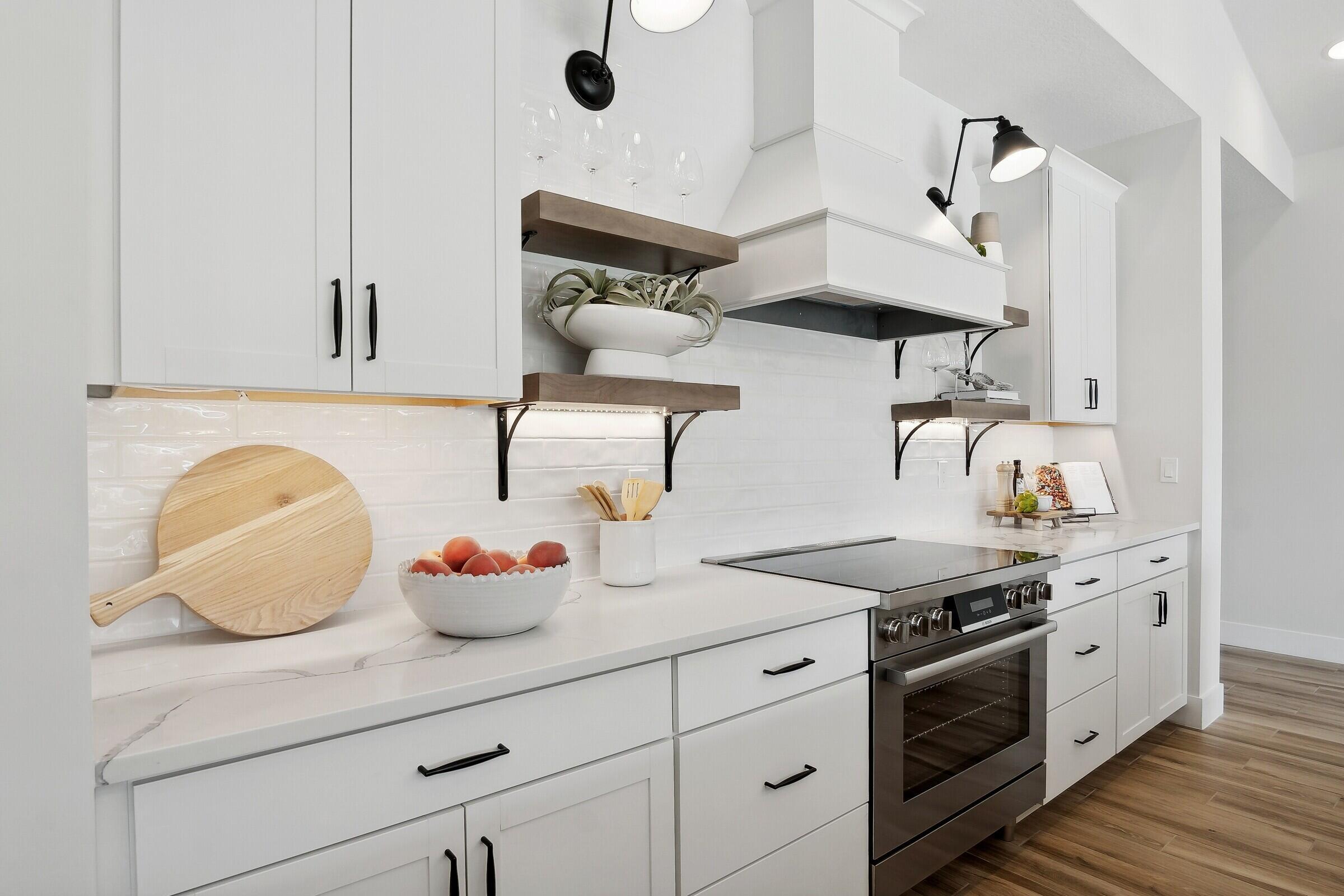 SALERNO RESERVE AT SHOWCASE PUD - Residential
