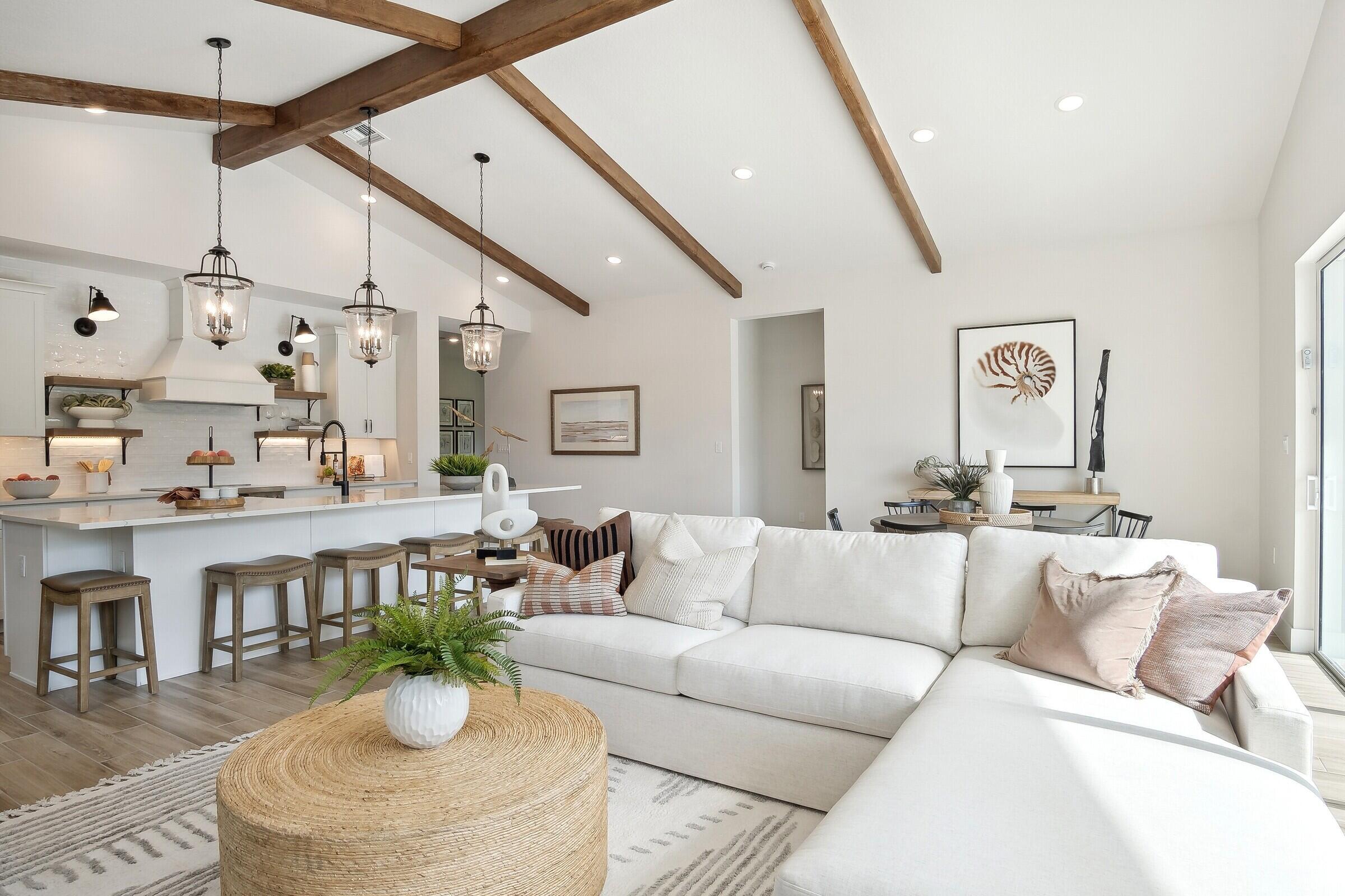 SALERNO RESERVE AT SHOWCASE PUD - Residential