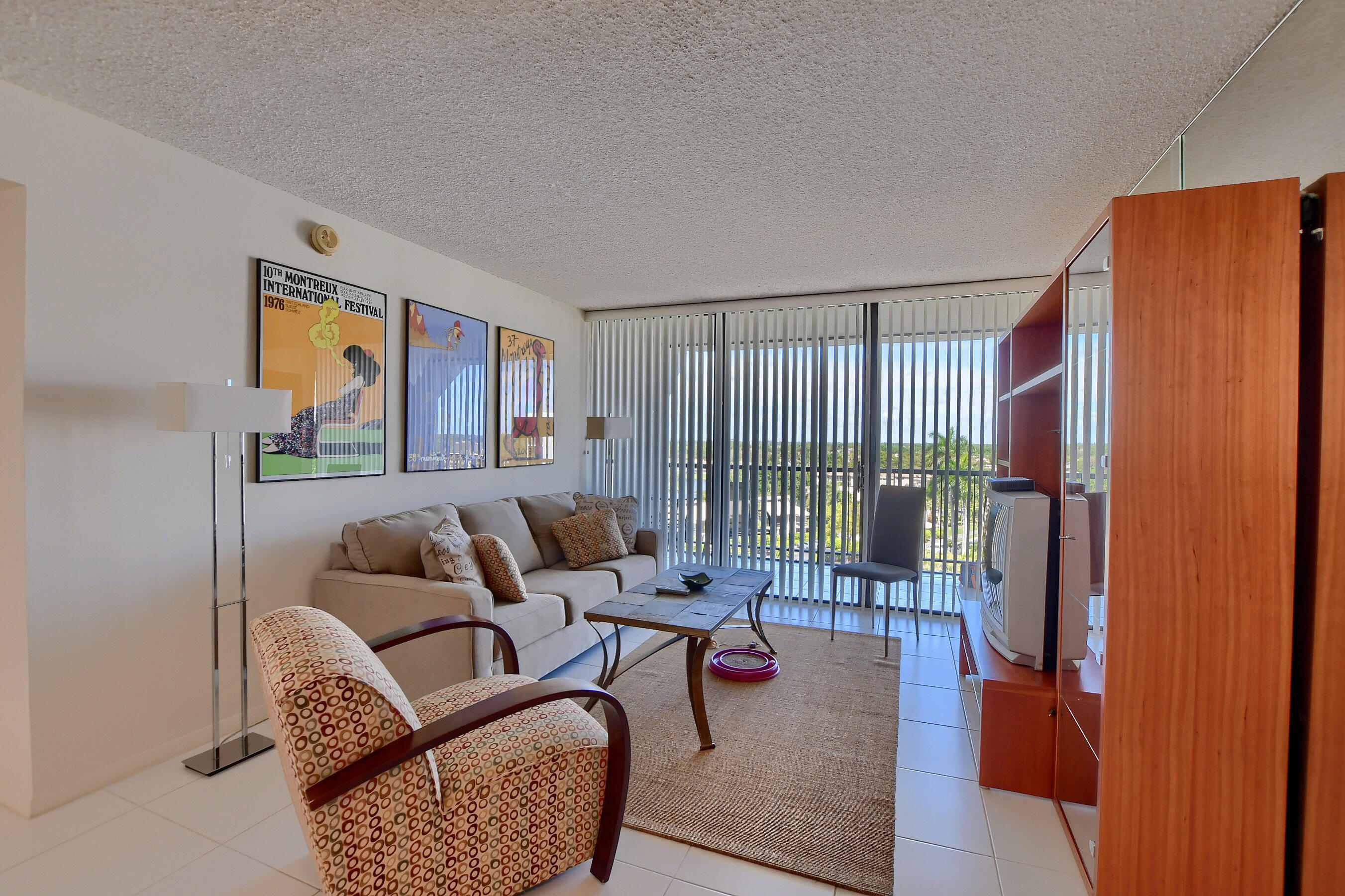 Lakewood Midrise - Residential Lease