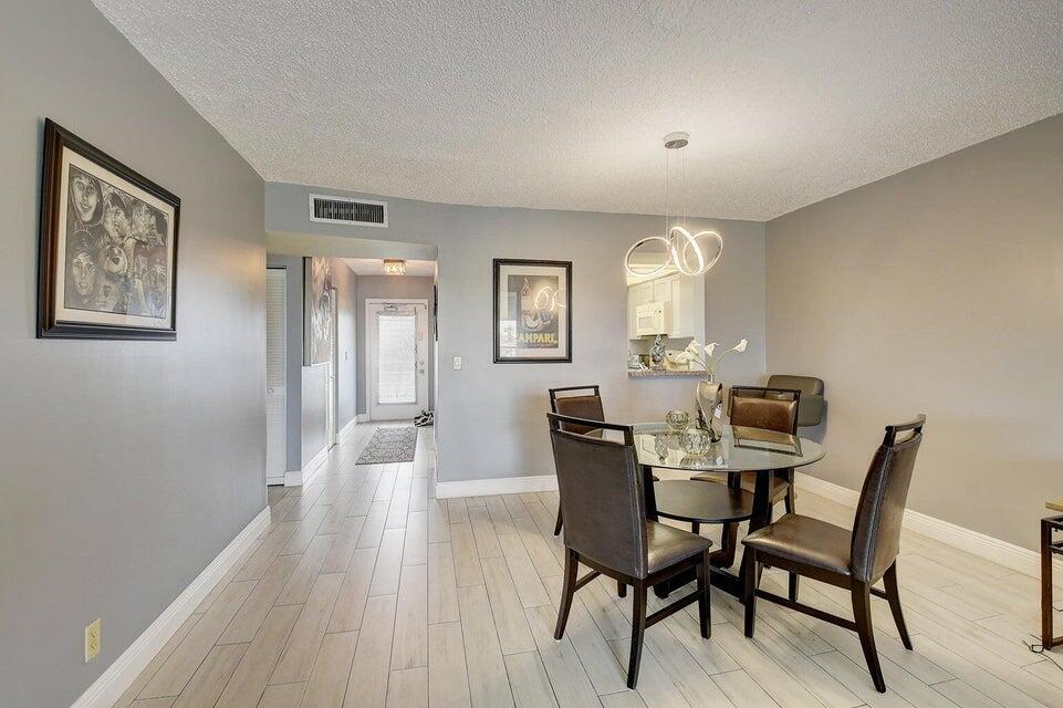 VILLAGES OF ORIOLE DEAUVILLE CONDO - Residential