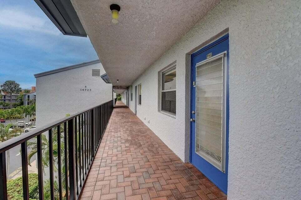 VILLAGES OF ORIOLE DEAUVILLE CONDO - Residential