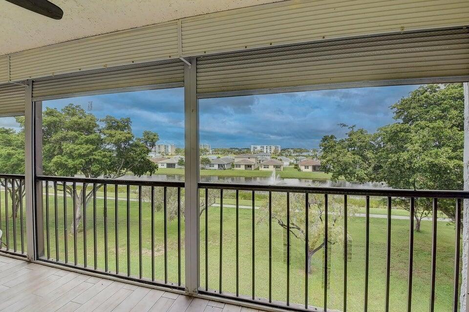 VILLAGES OF ORIOLE DEAUVILLE CONDO - Residential