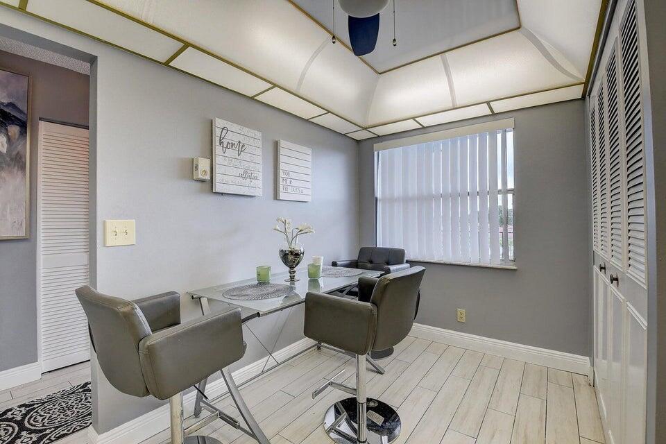 VILLAGES OF ORIOLE DEAUVILLE CONDO - Residential
