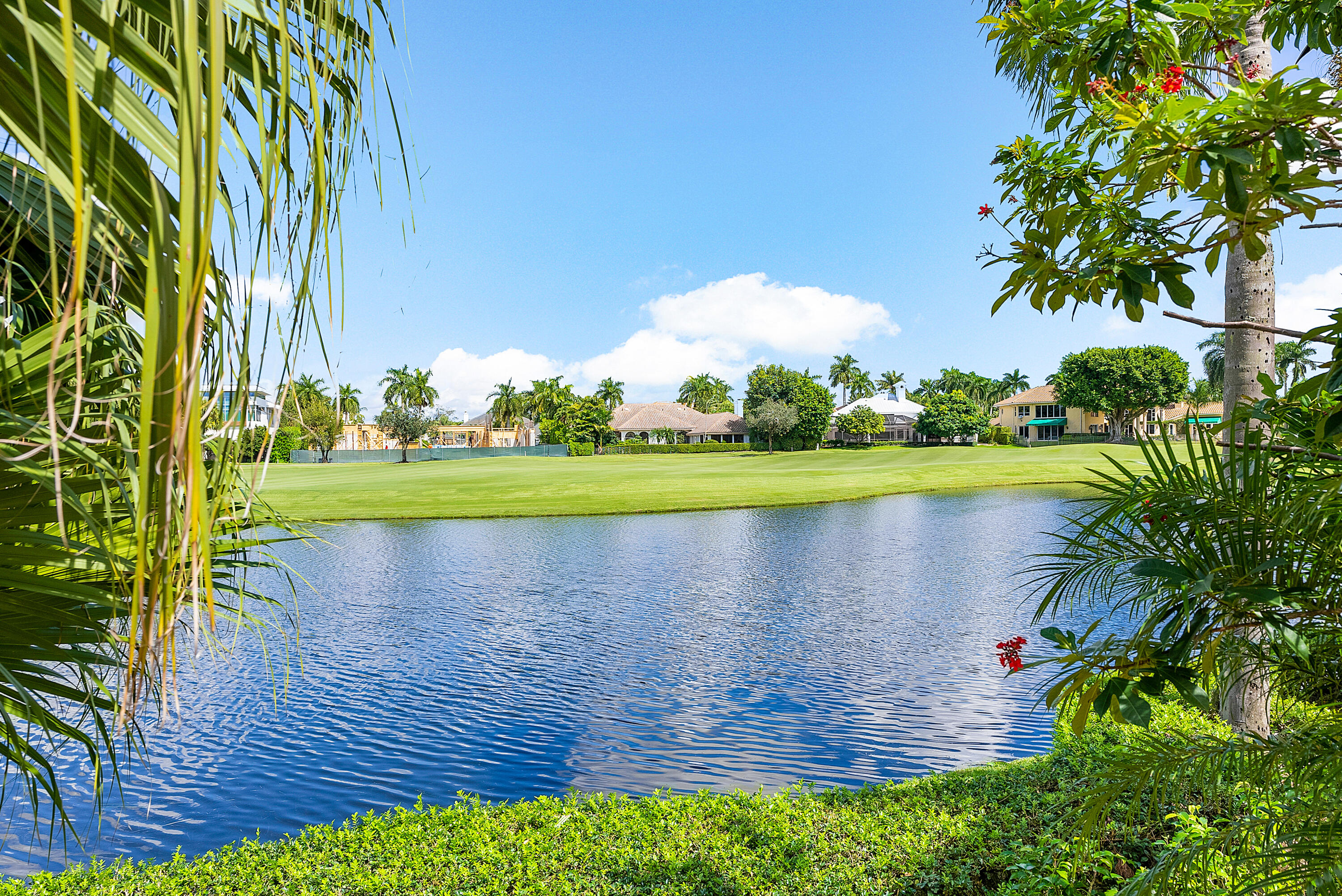 ST ANDREWS COUNTRY CLUB - Residential