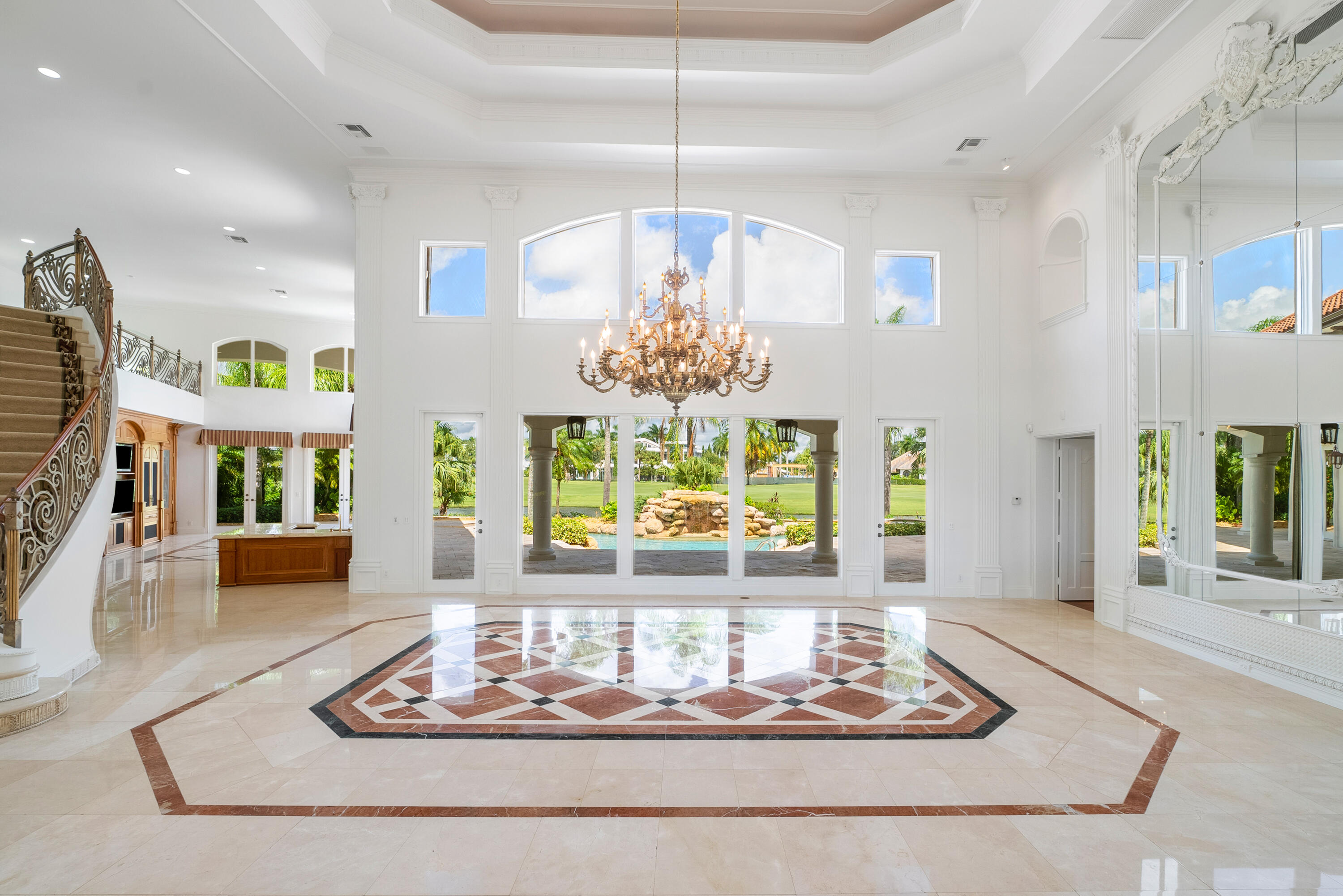 ST ANDREWS COUNTRY CLUB - Residential