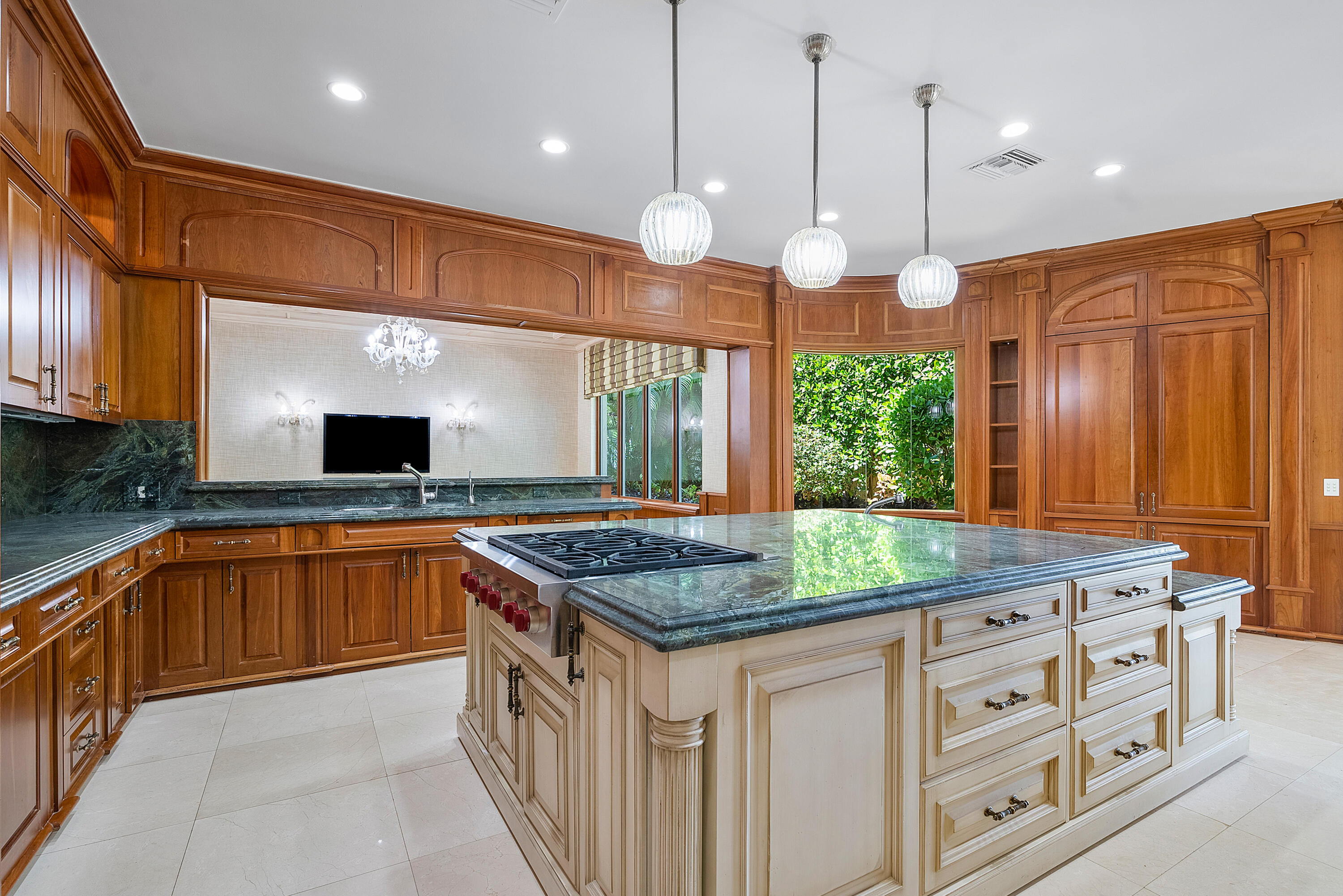 ST ANDREWS COUNTRY CLUB - Residential