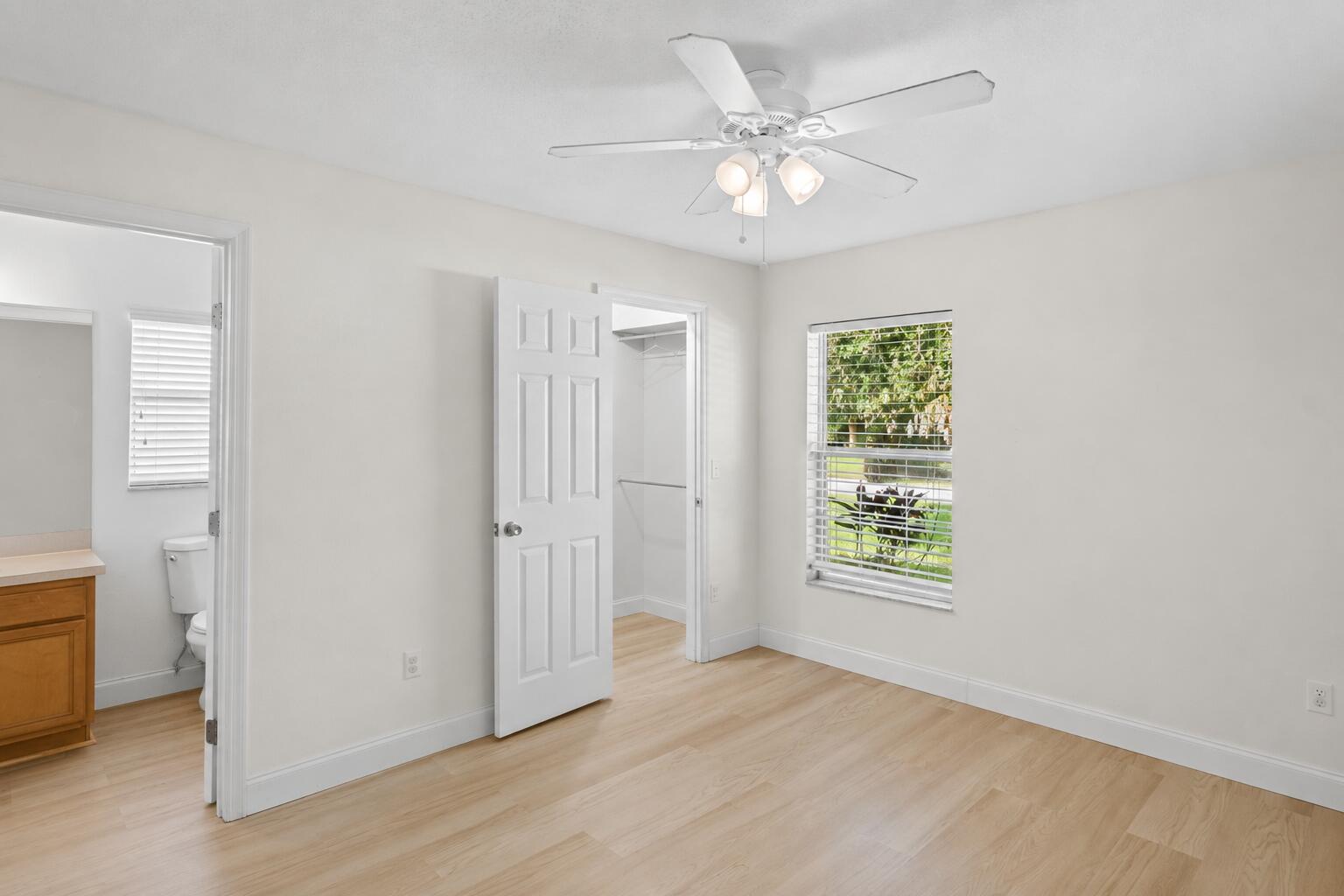 PORT ST LUCIE SECTION 8 - Residential