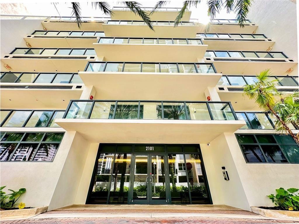 Sage Beach Condo - Residential