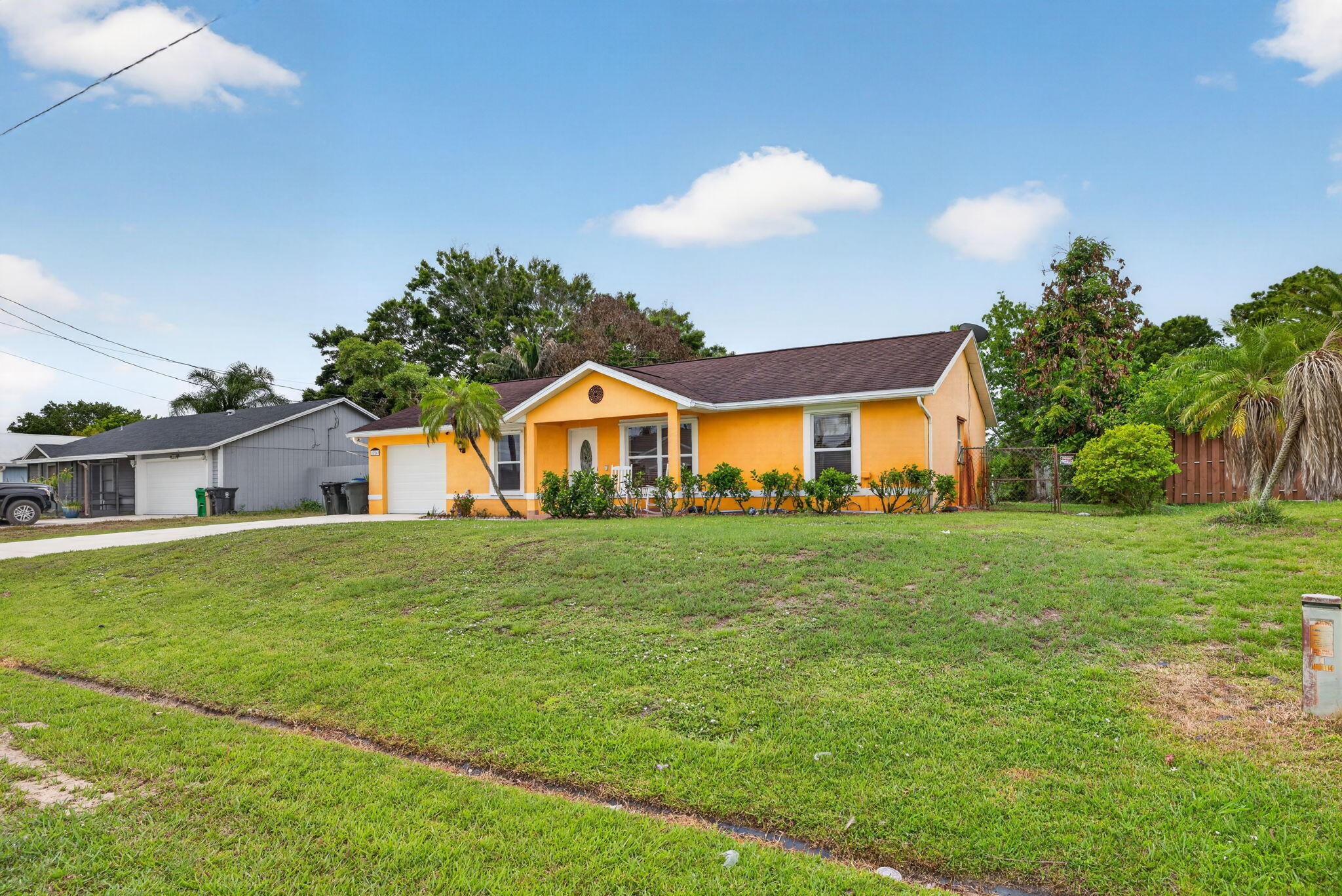 PORT ST LUCIE SECTION 8 - Residential