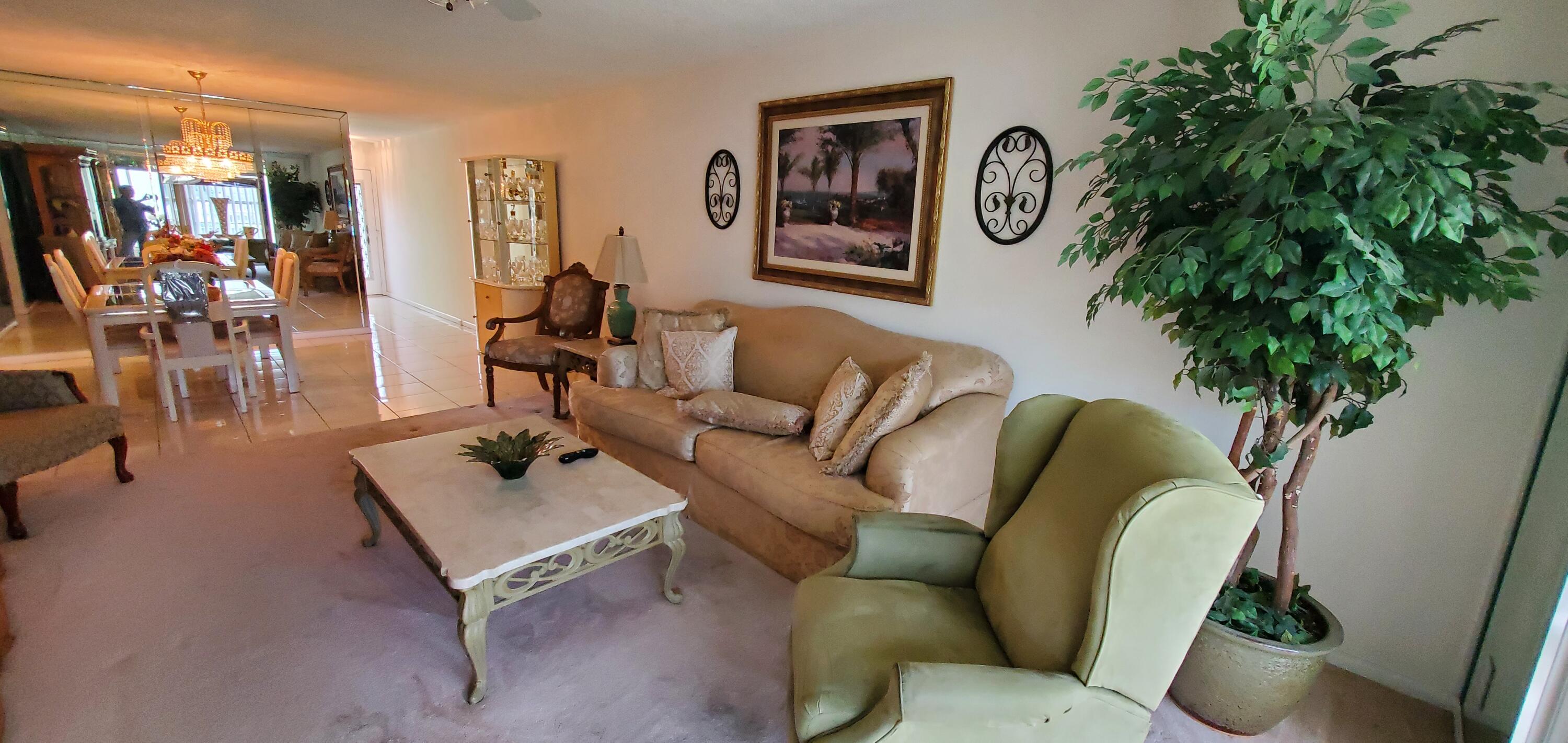 VICTORIA VILLAGE F CONDO - Residential