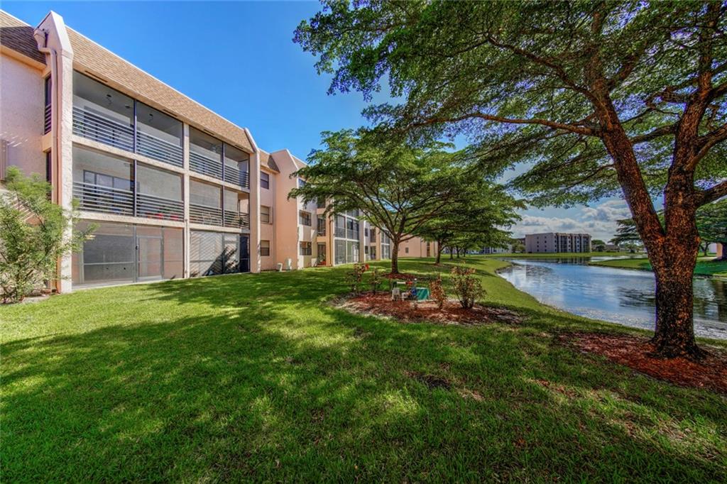 Sunrise Lakes Phase 4 - Residential