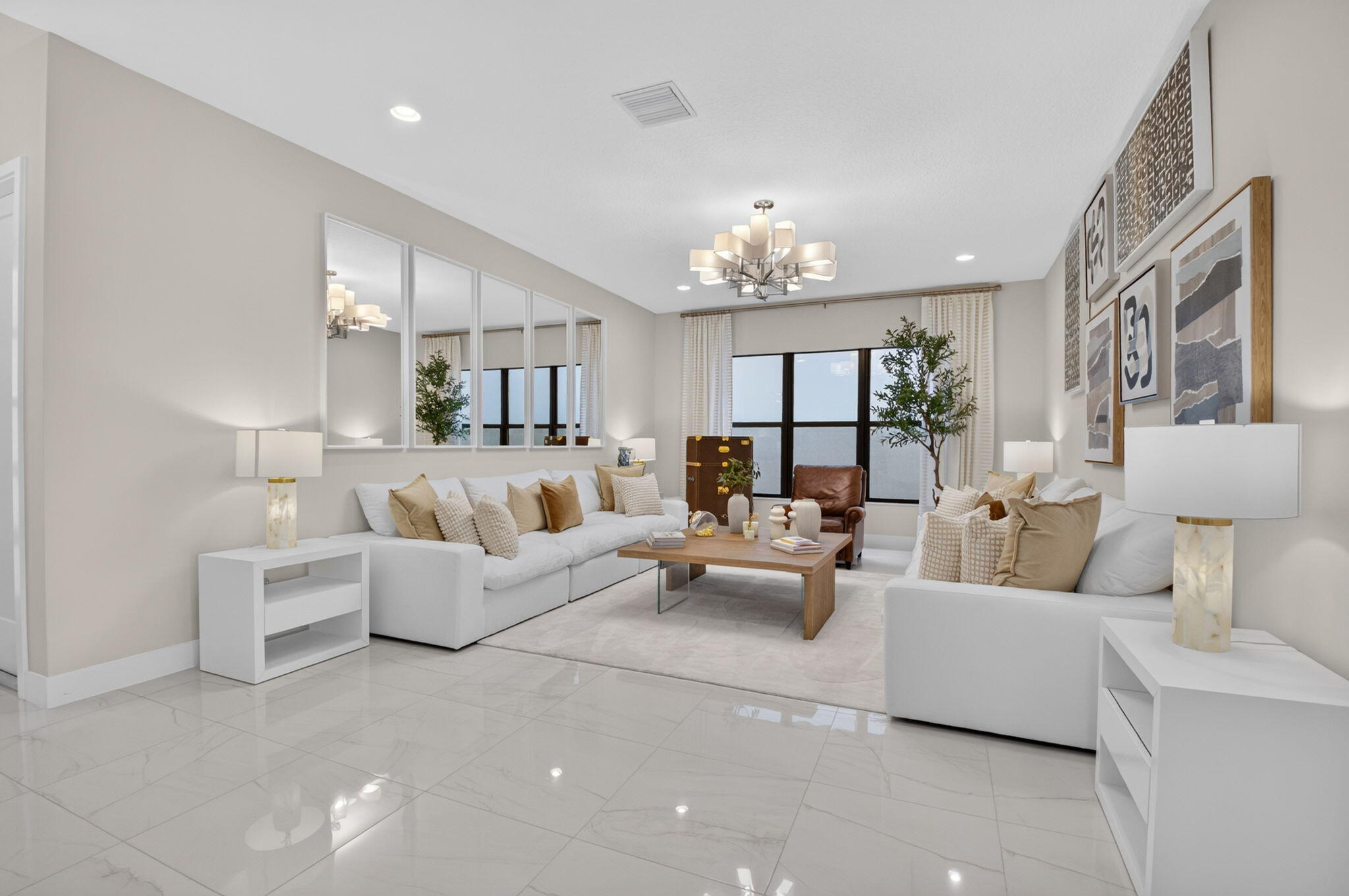LOTUS PALM - Residential Lease