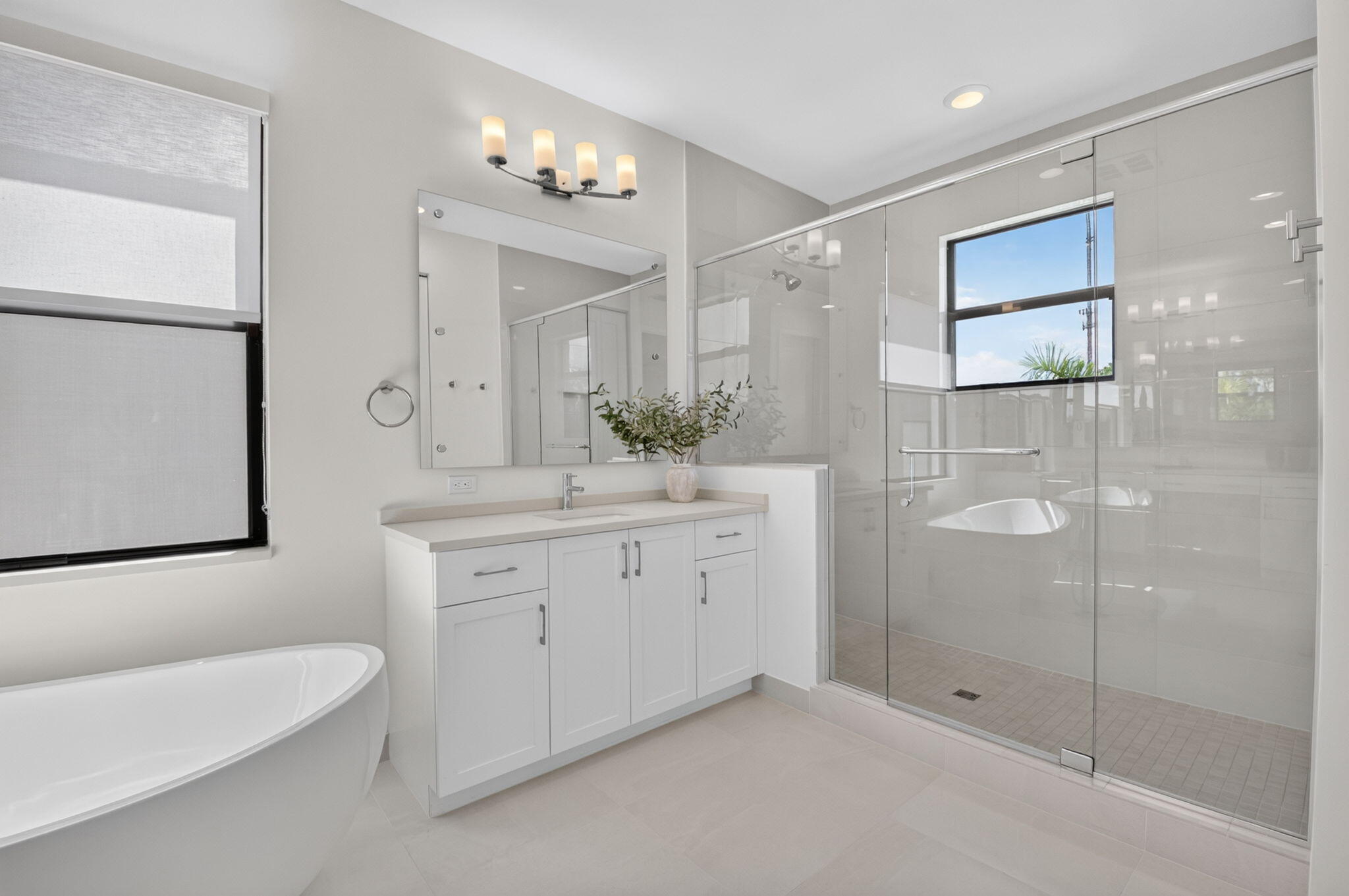 LOTUS PALM - Residential Lease