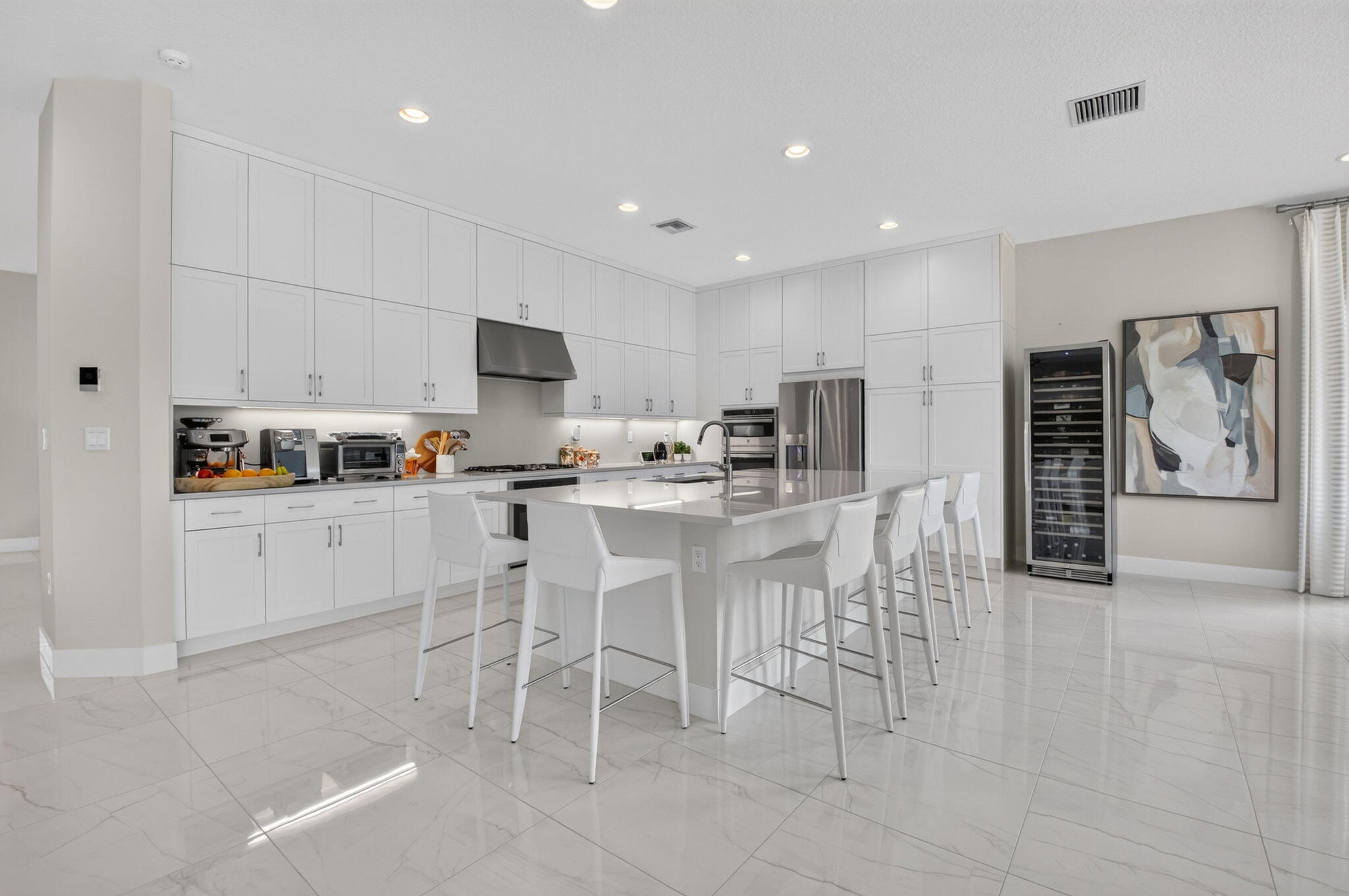 LOTUS PALM - Residential Lease