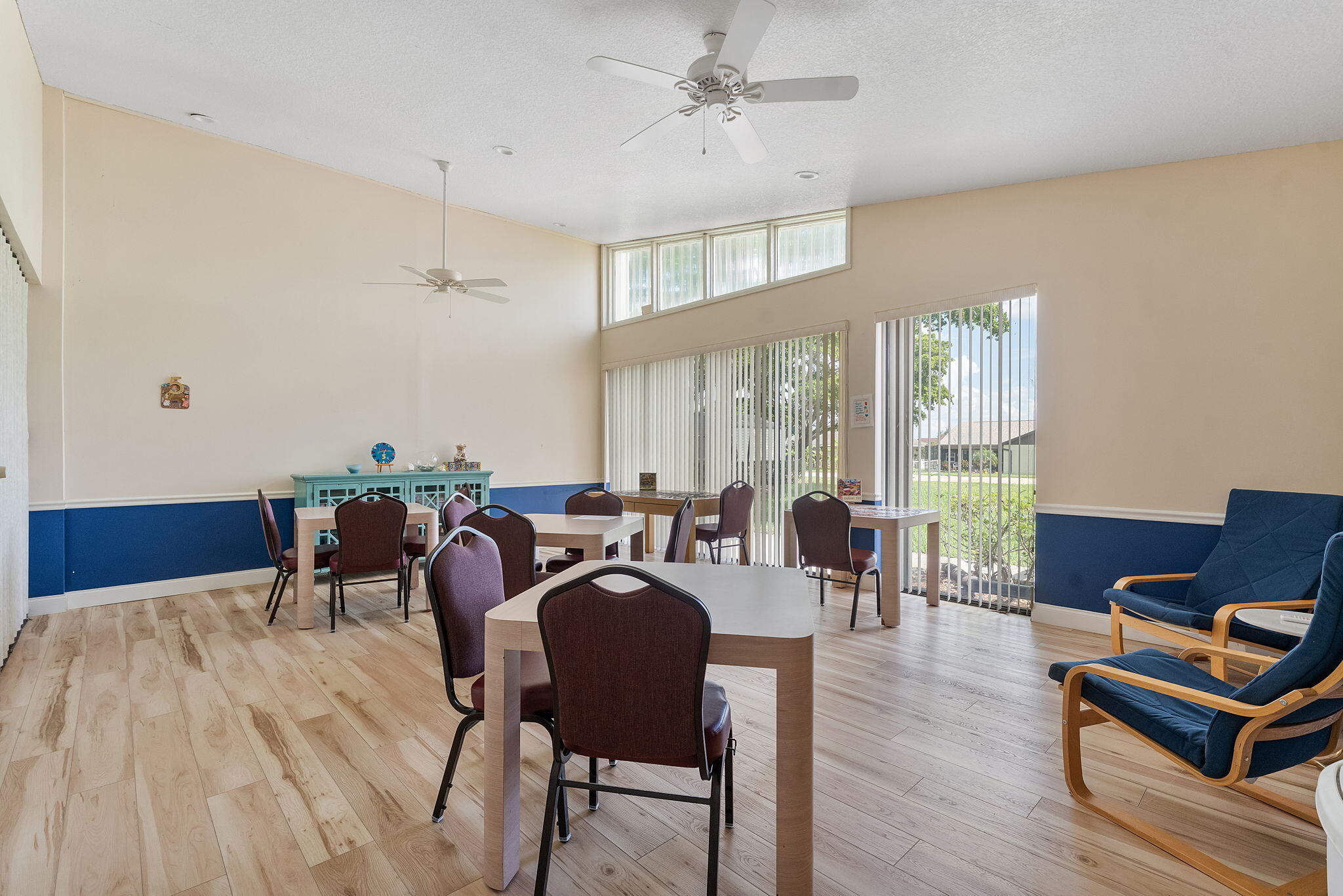 COCO WOOD LAKES SEC 1 - Residential