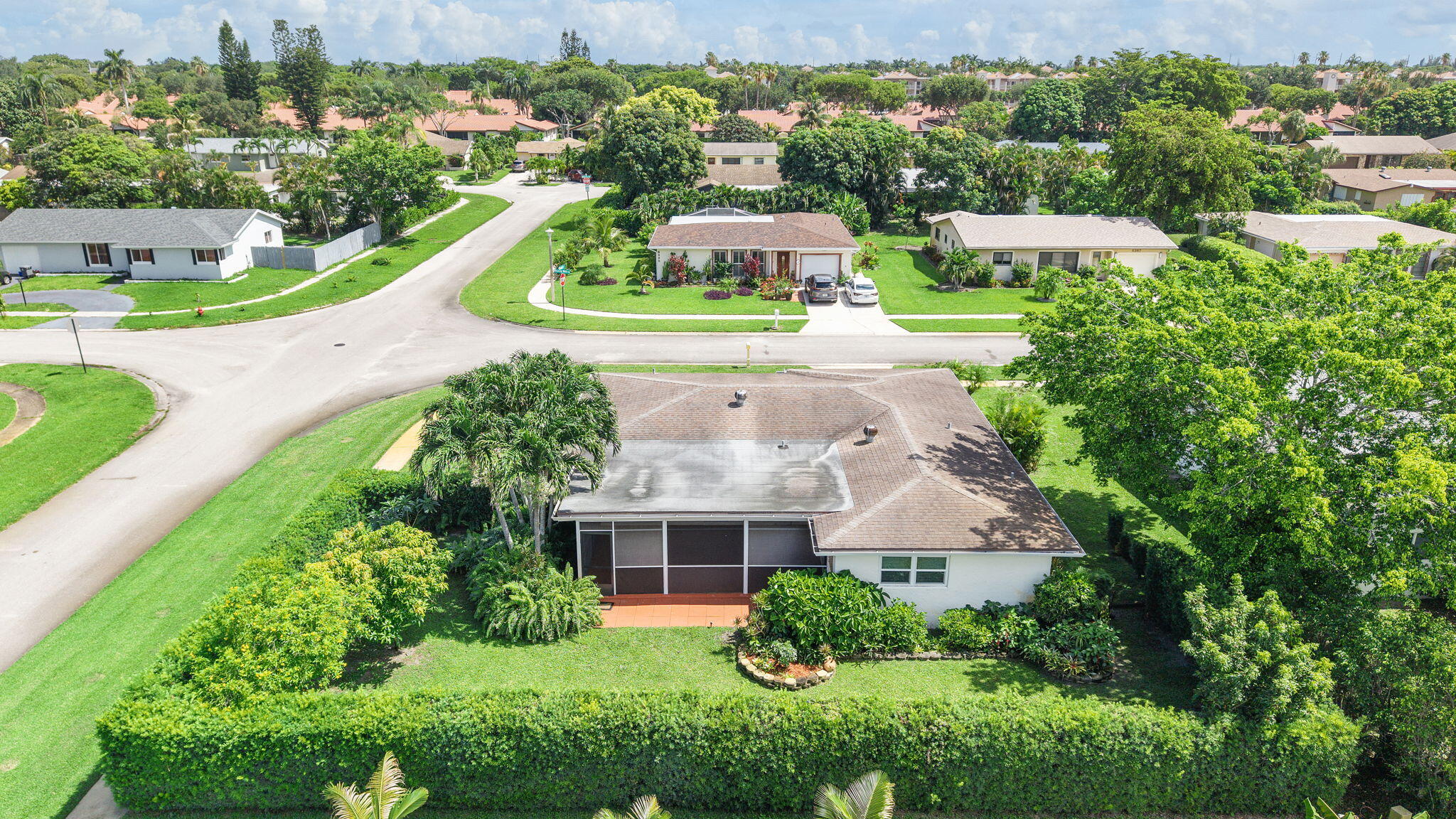 COCO WOOD LAKES SEC 1 - Residential