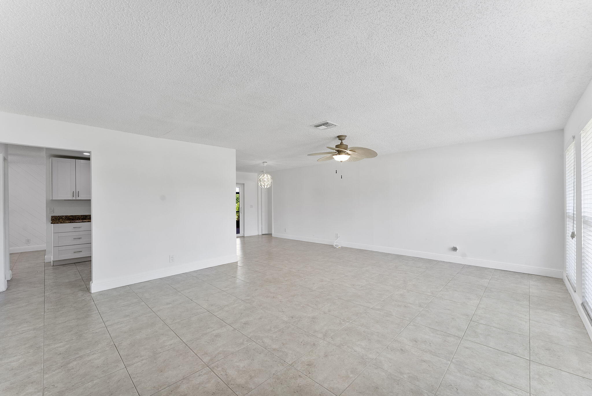 COCO WOOD LAKES SEC 1 - Residential