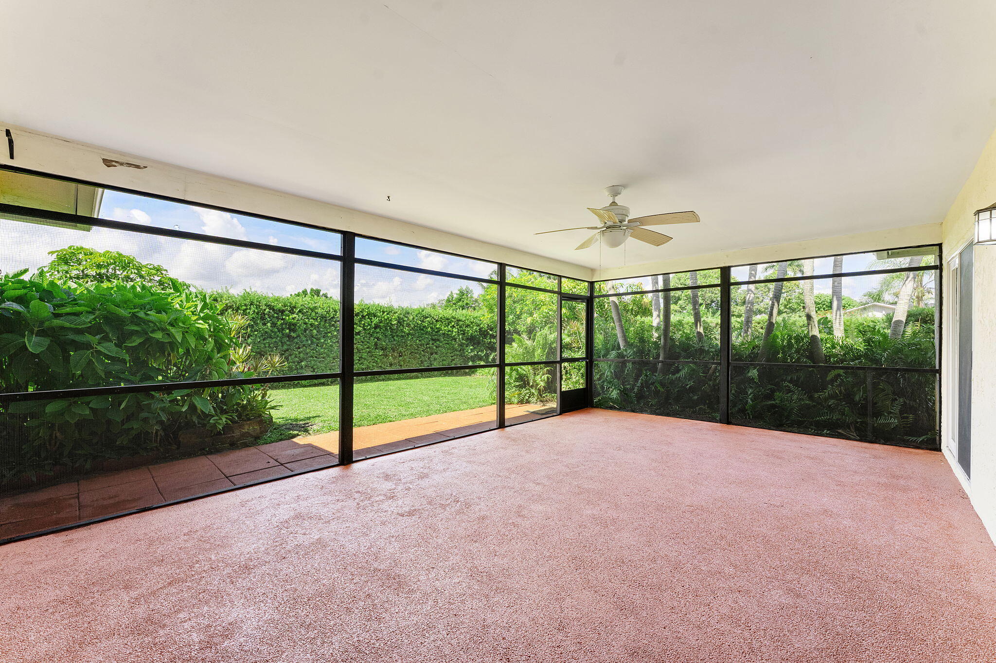 COCO WOOD LAKES SEC 1 - Residential