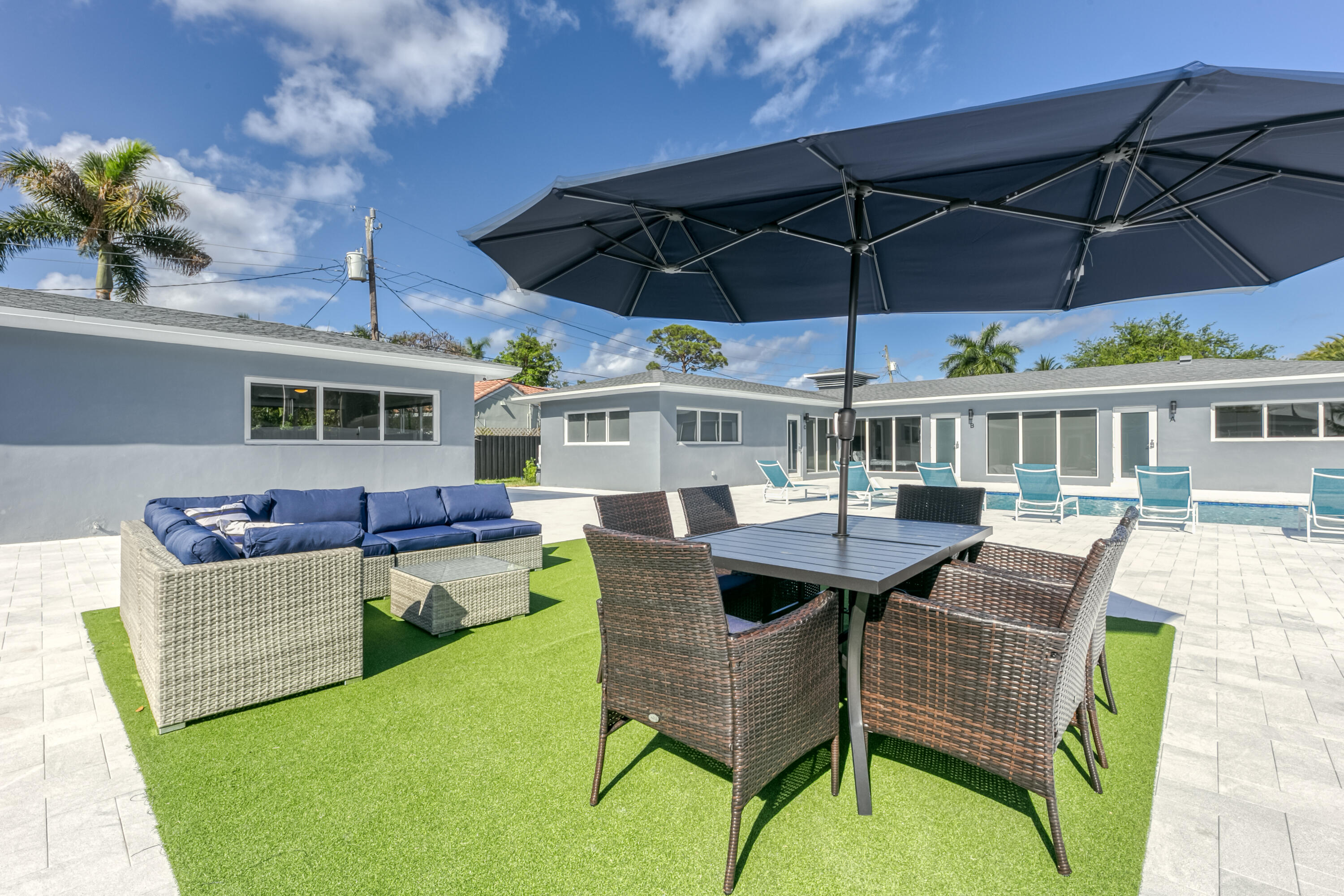 CORAL GARDENS - Residential Income