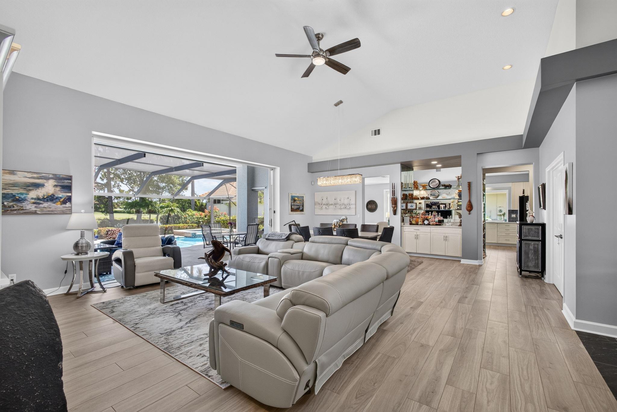 WILLOUGHBY - Residential