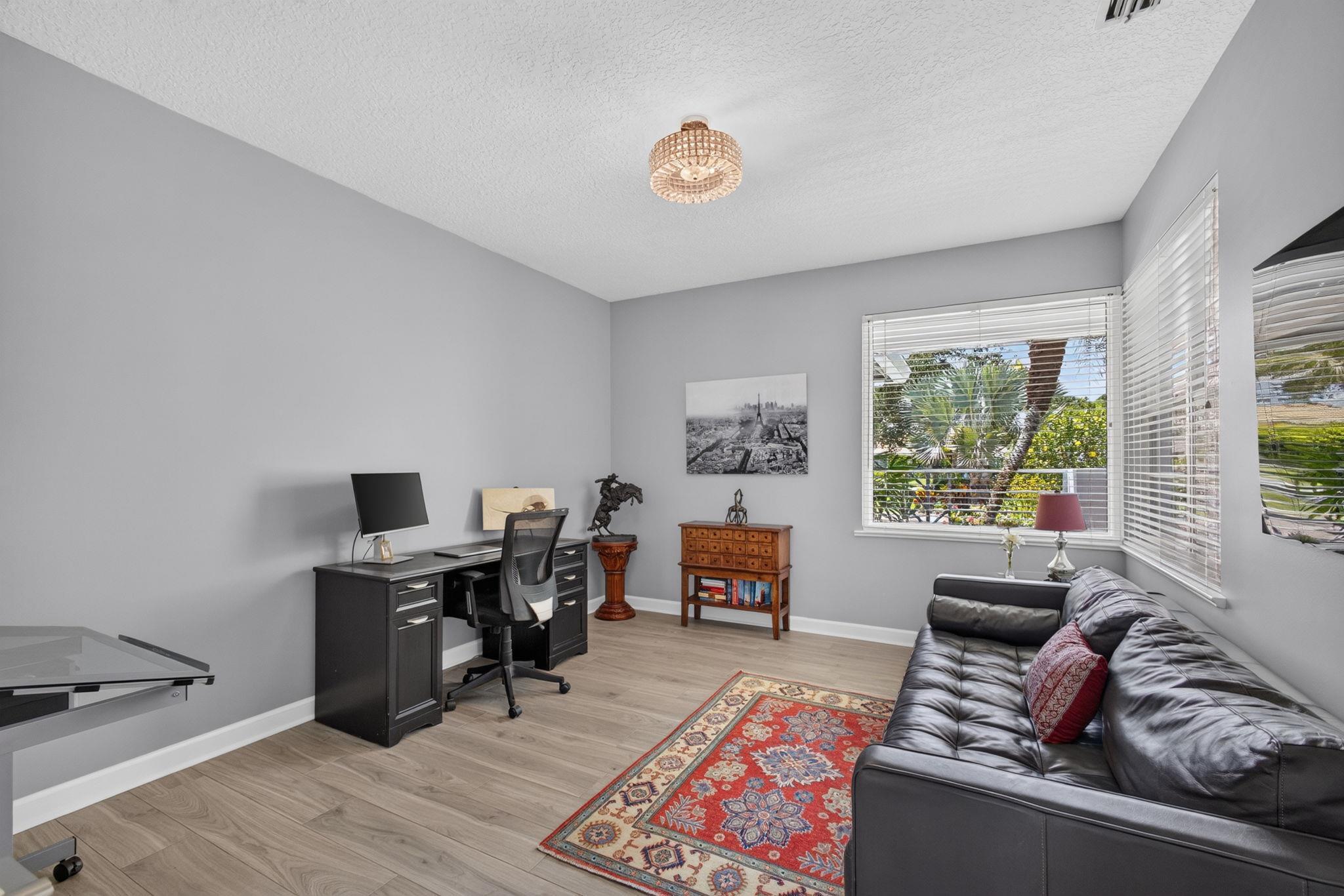 WILLOUGHBY - Residential
