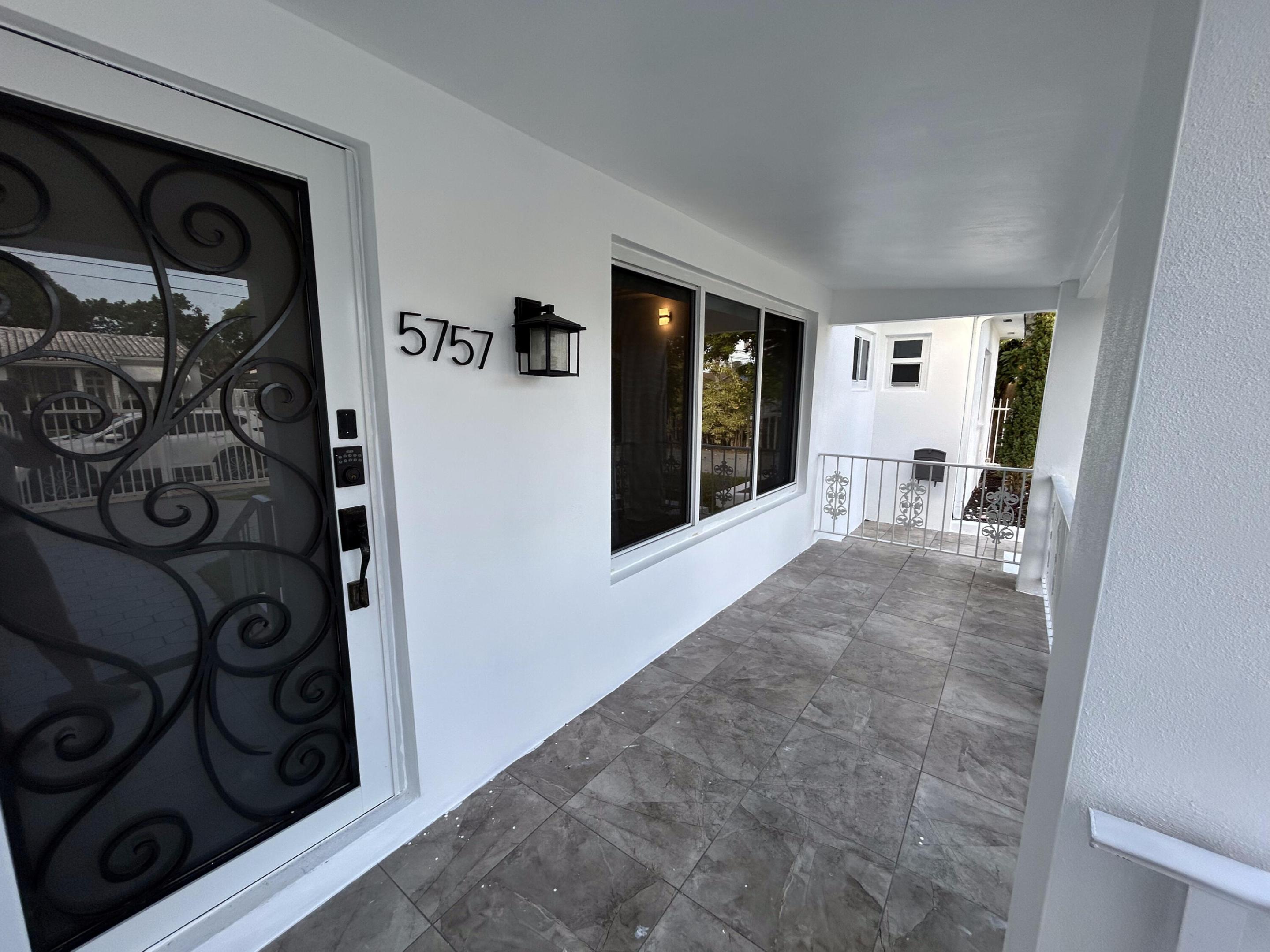 WESTLAWN CORR PLAT - Residential
