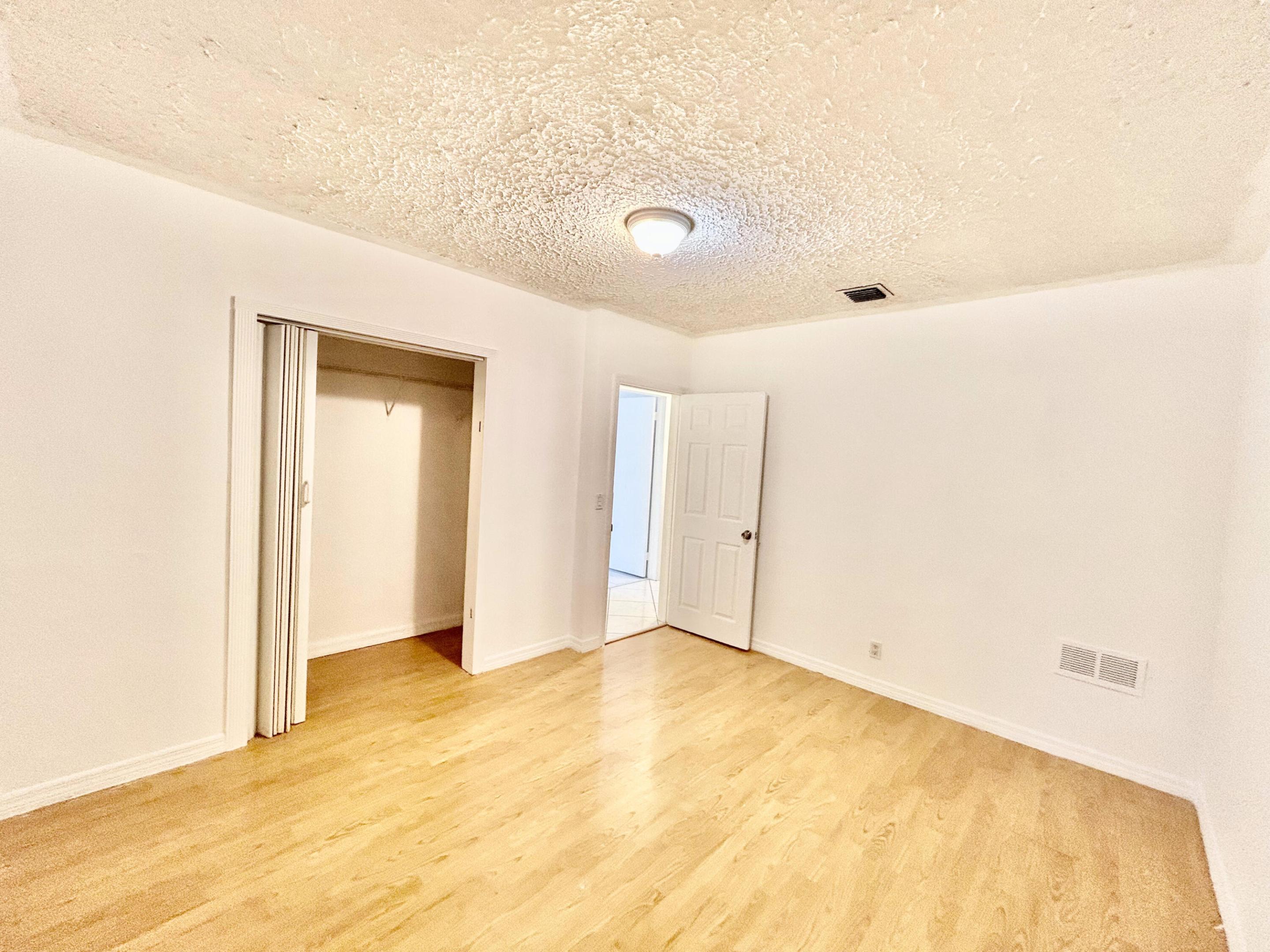 WESTLAWN CORR PLAT - Residential