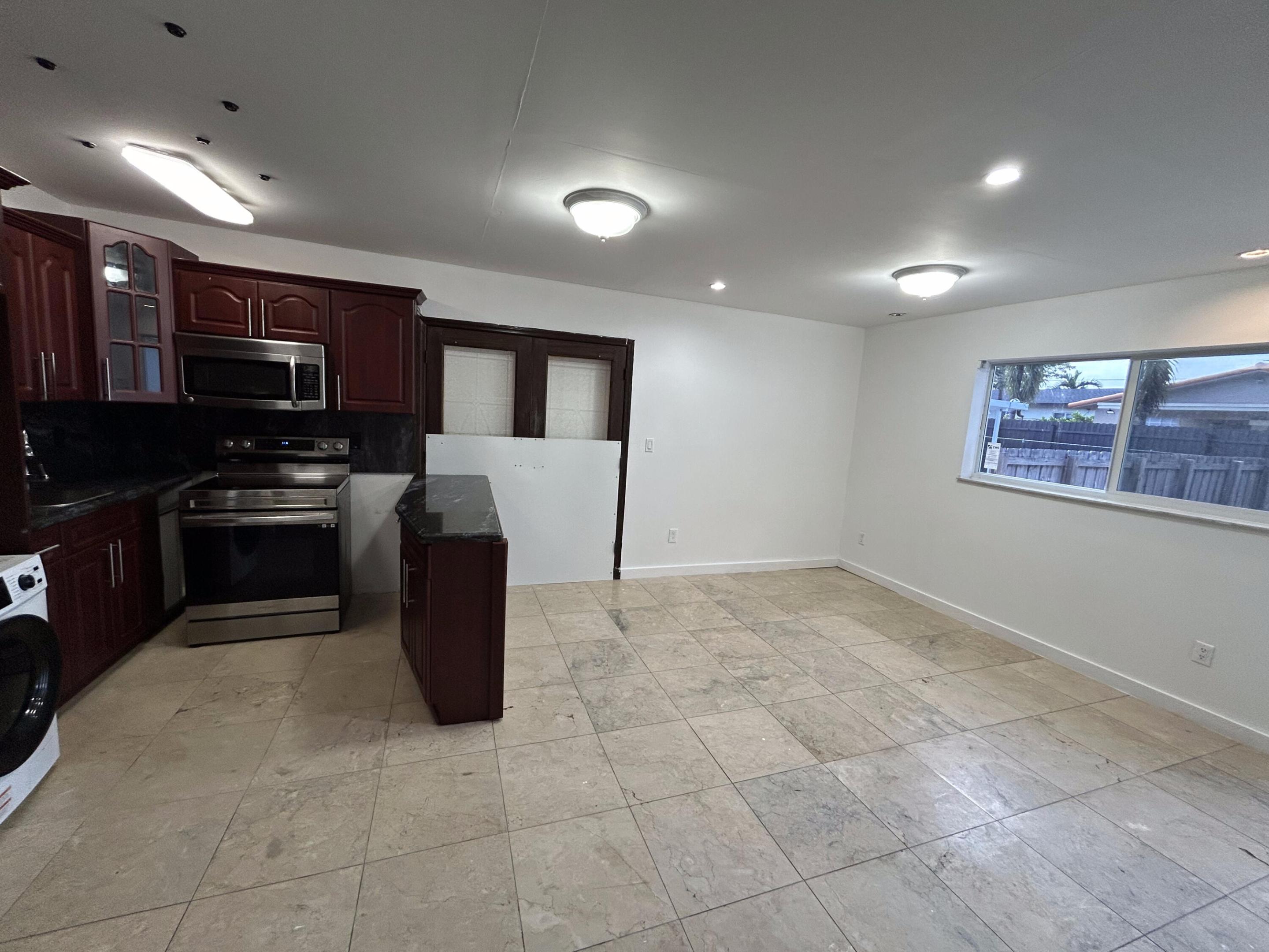 WESTLAWN CORR PLAT - Residential