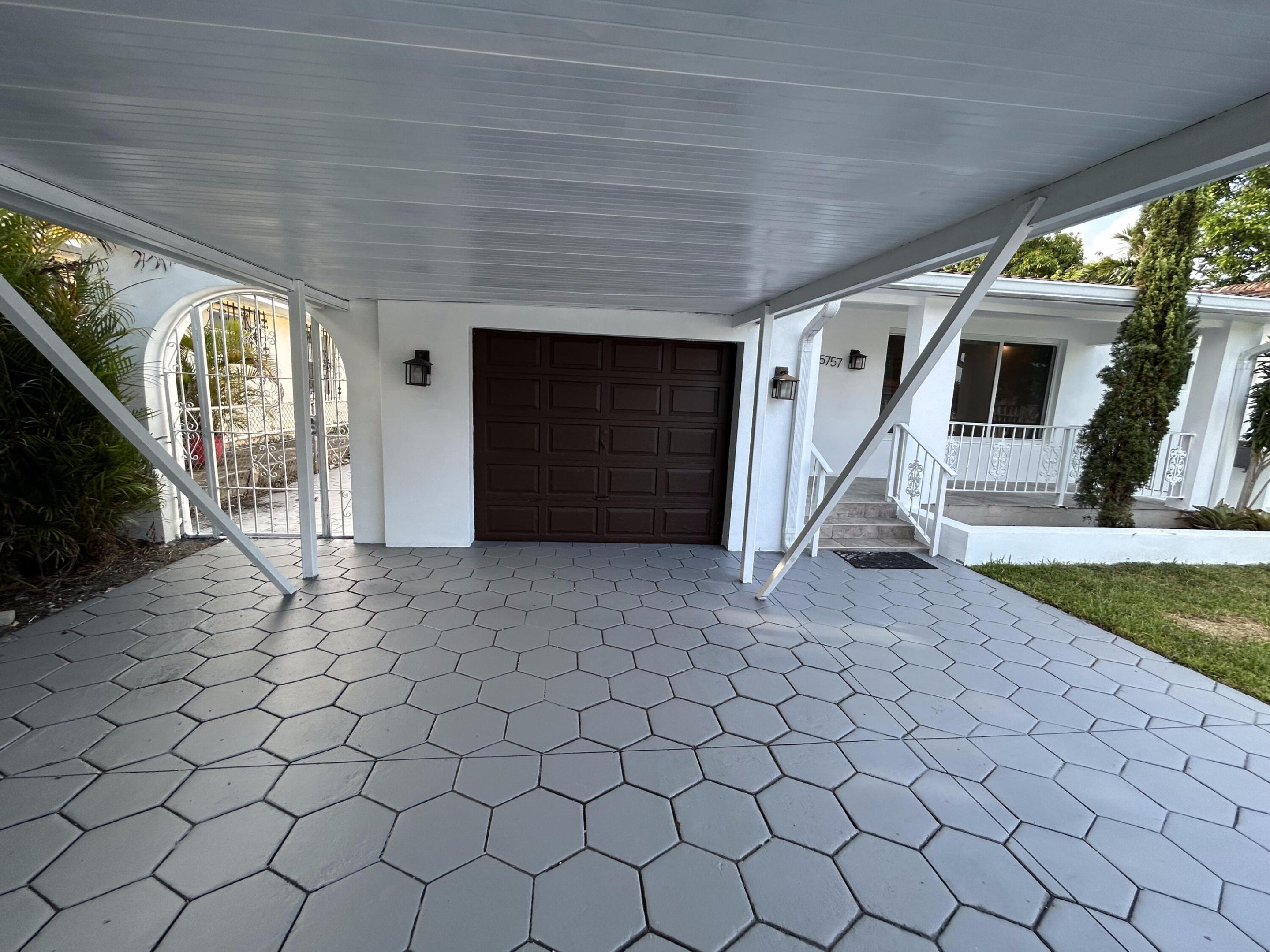 WESTLAWN CORR PLAT - Residential