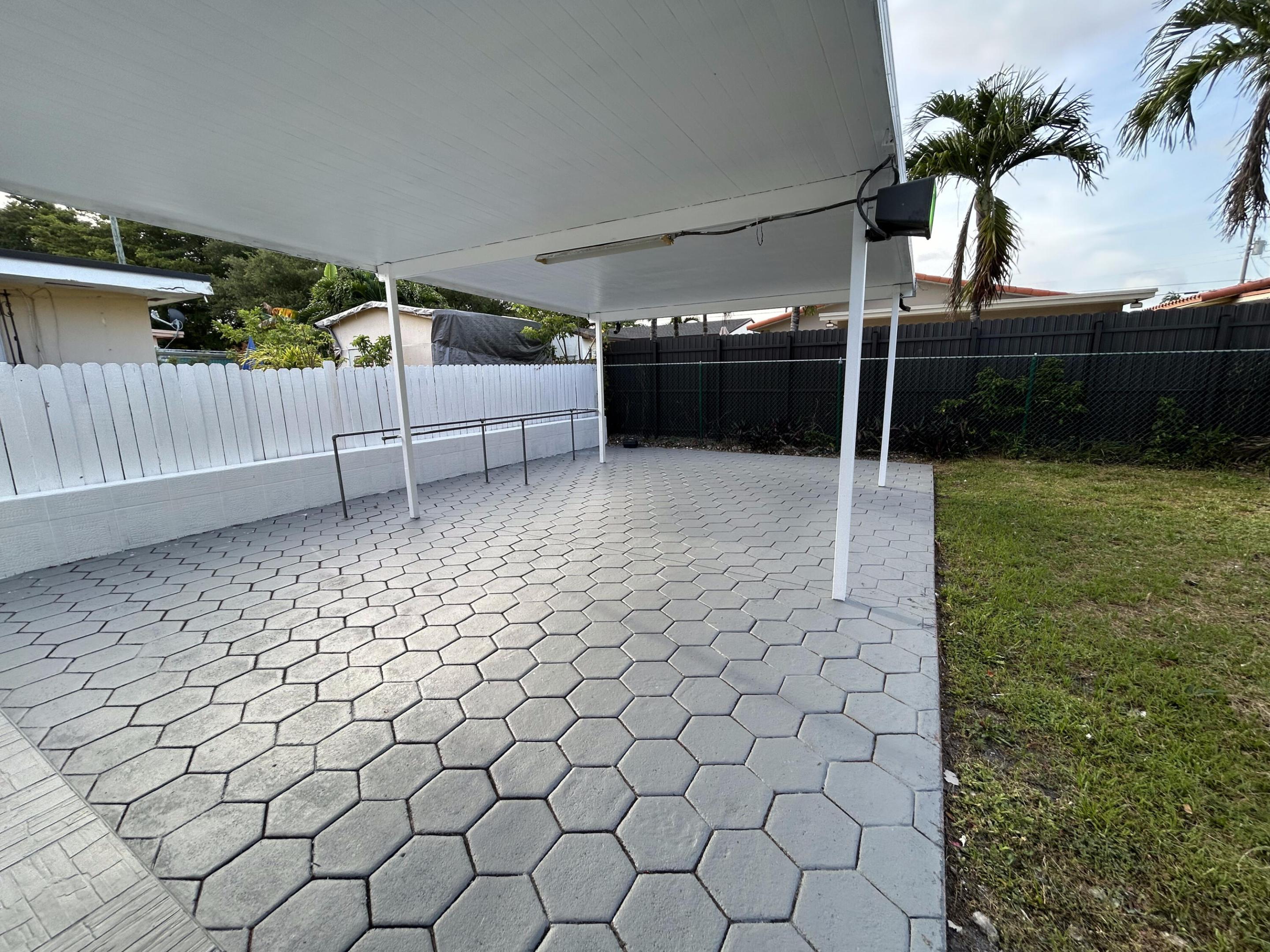WESTLAWN CORR PLAT - Residential