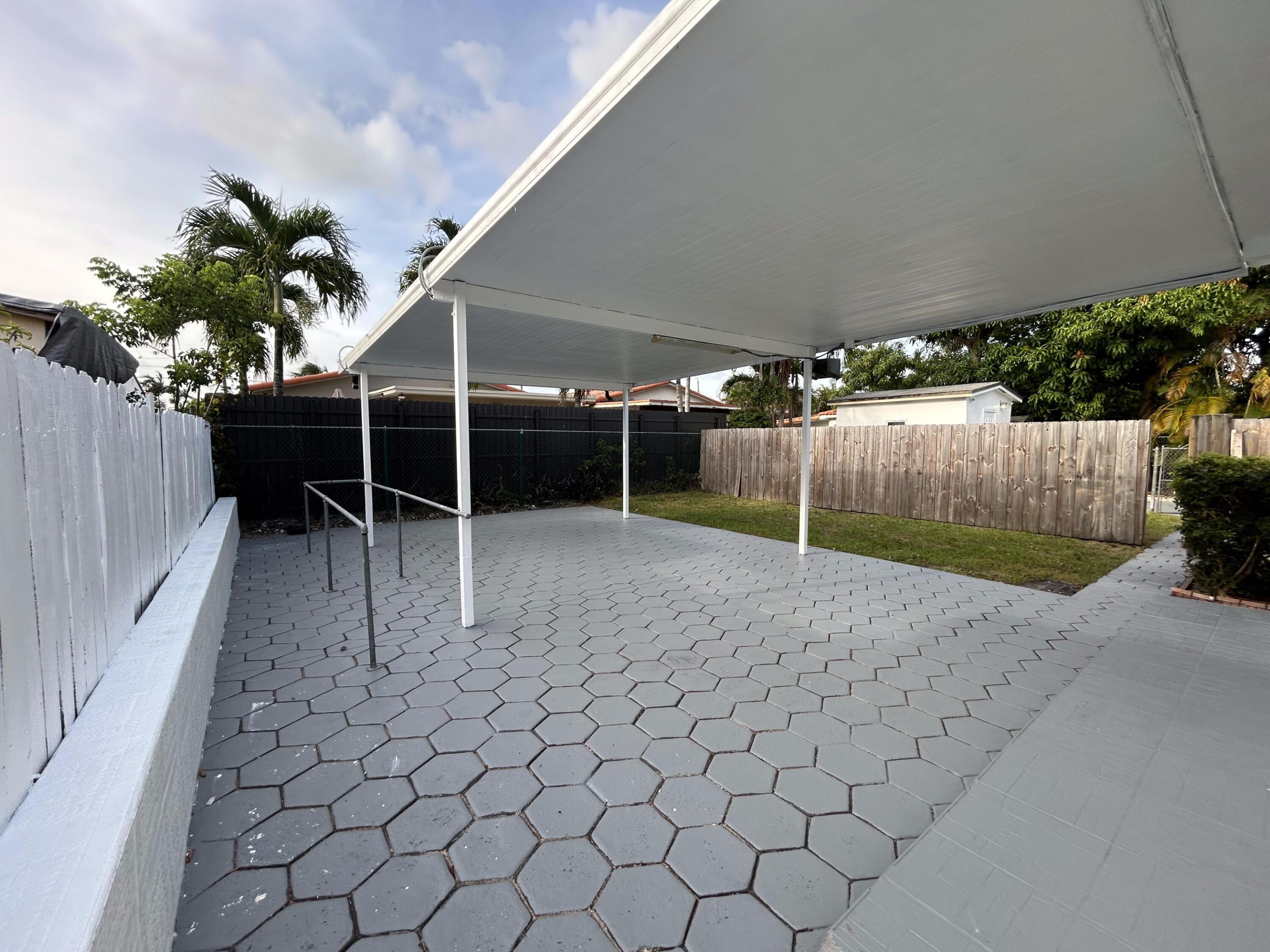 WESTLAWN CORR PLAT - Residential