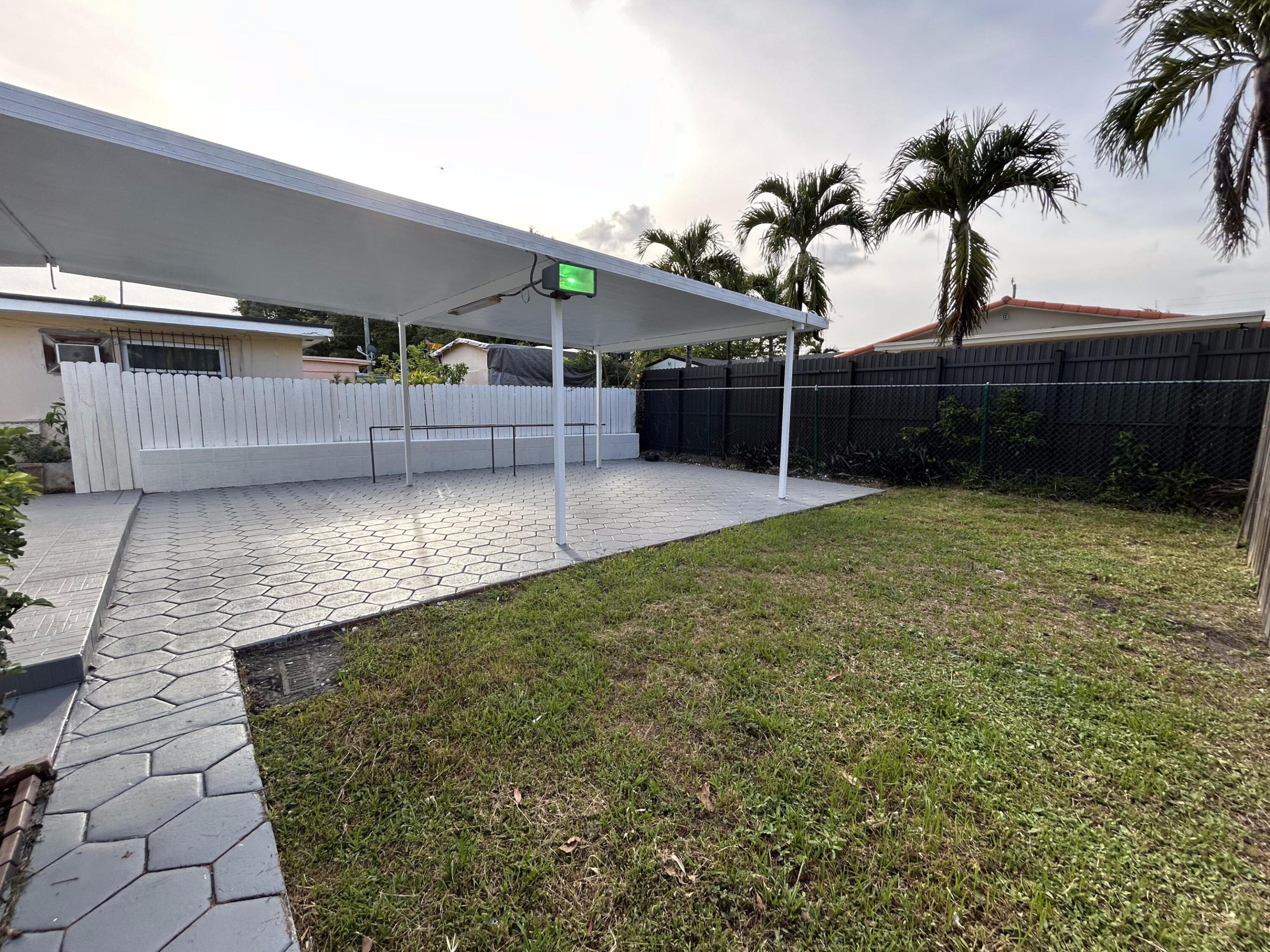 WESTLAWN CORR PLAT - Residential