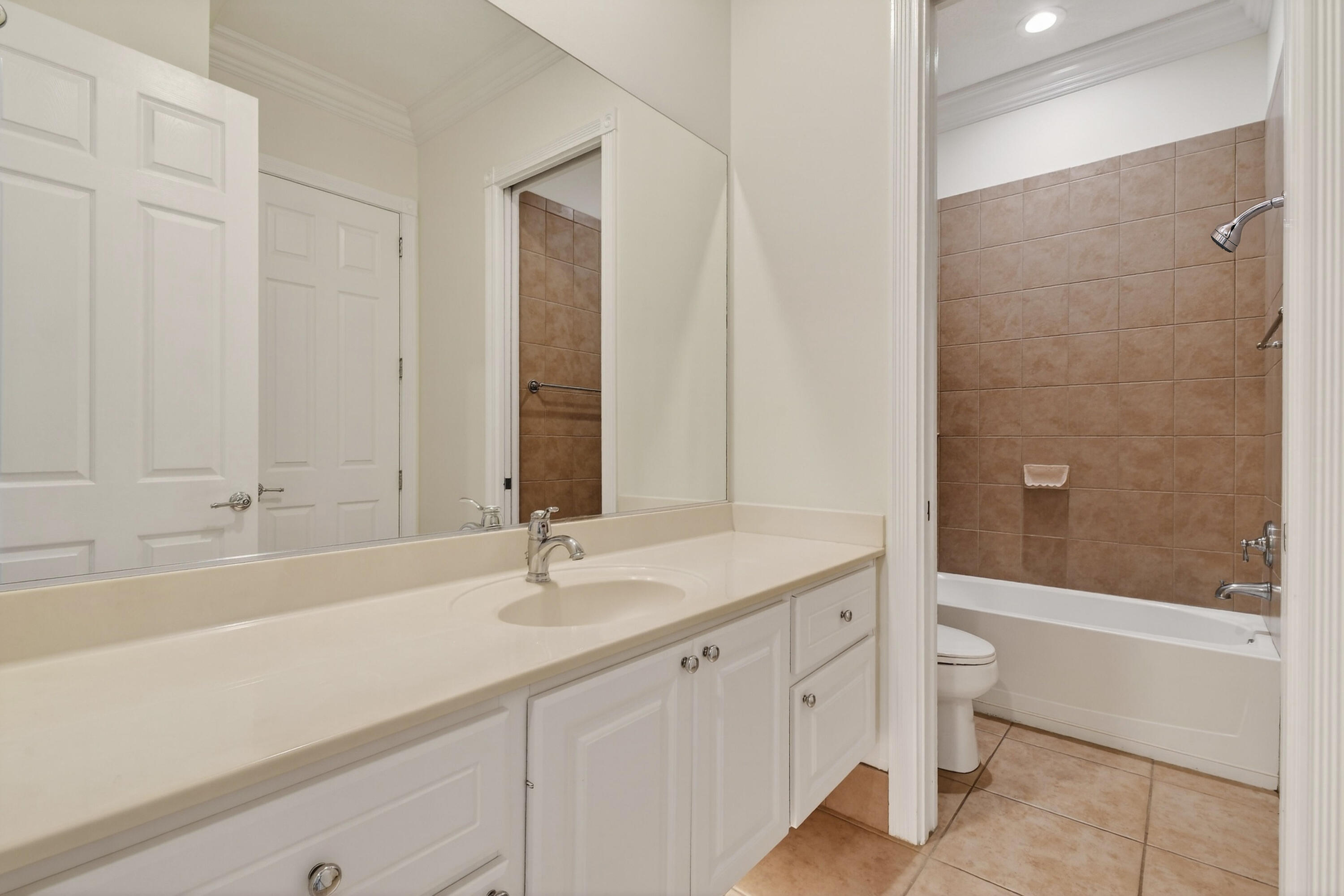 MALLORY CREEK AT ABACOA 1 - Residential Lease
