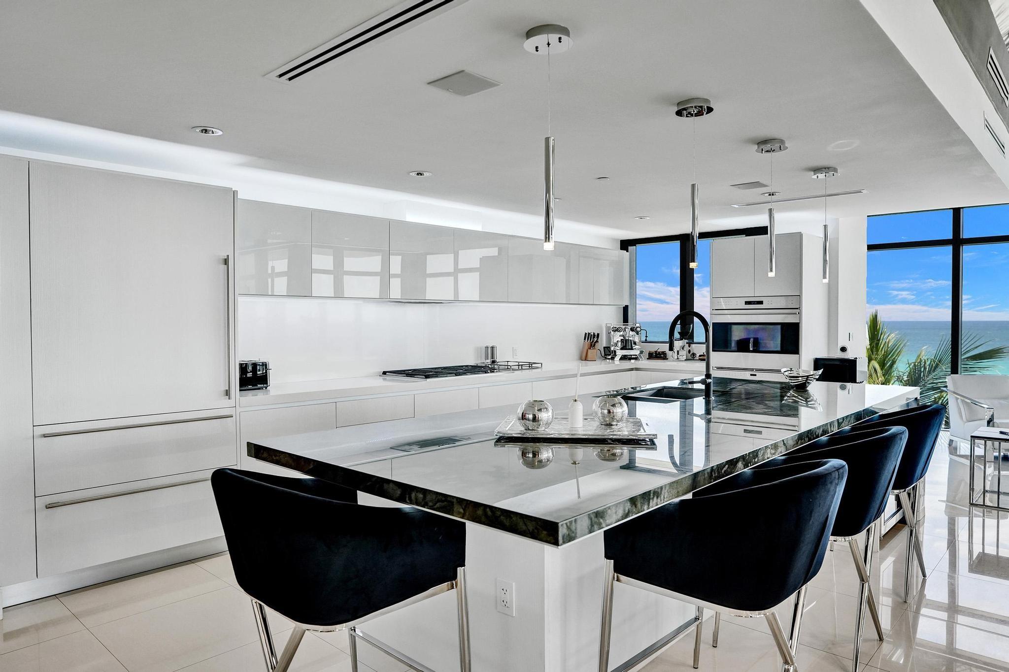 SAGE BEACH - Residential