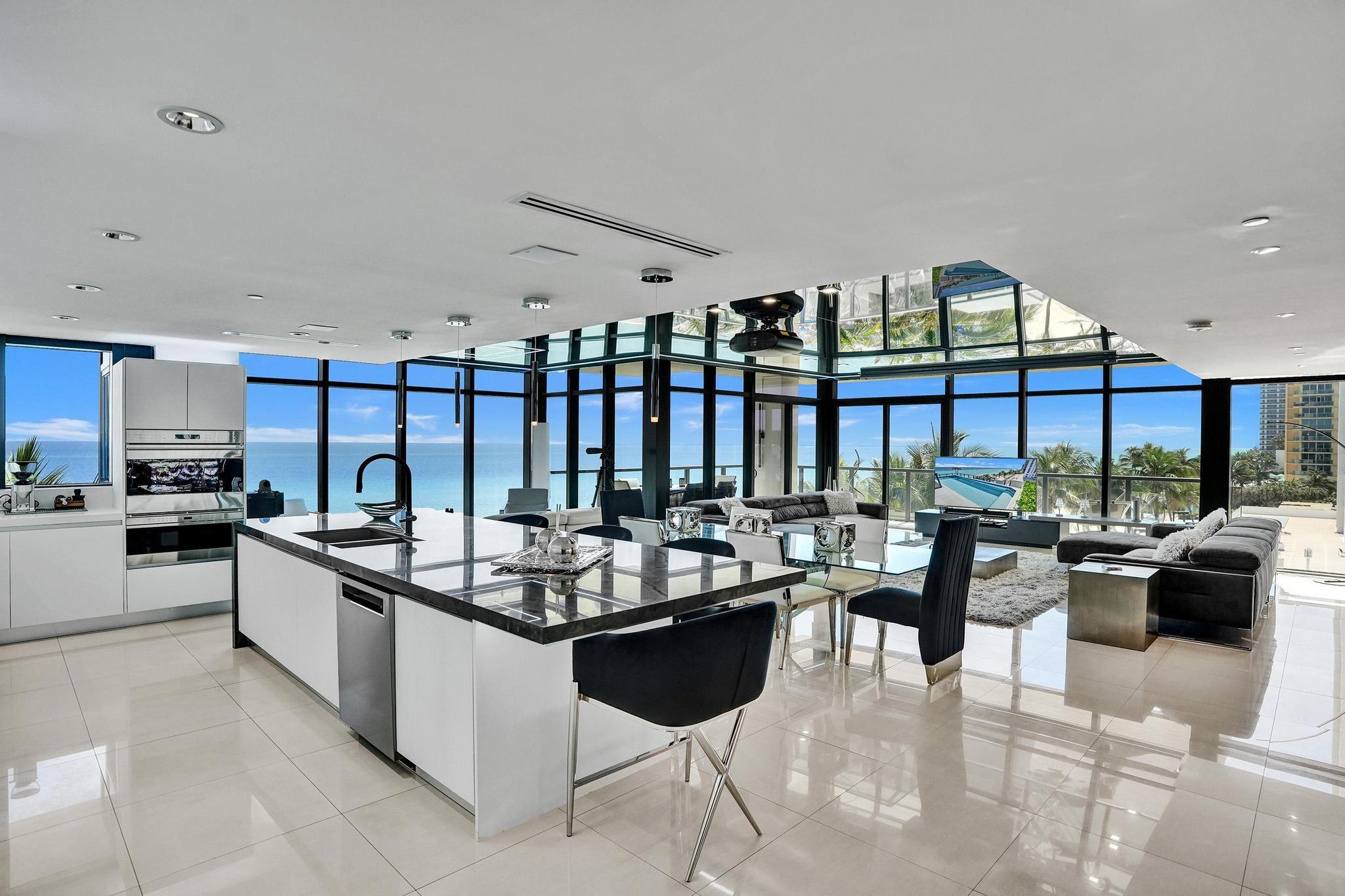 SAGE BEACH - Residential