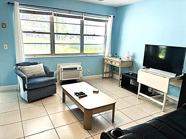 MARKHAM F CONDO - Residential