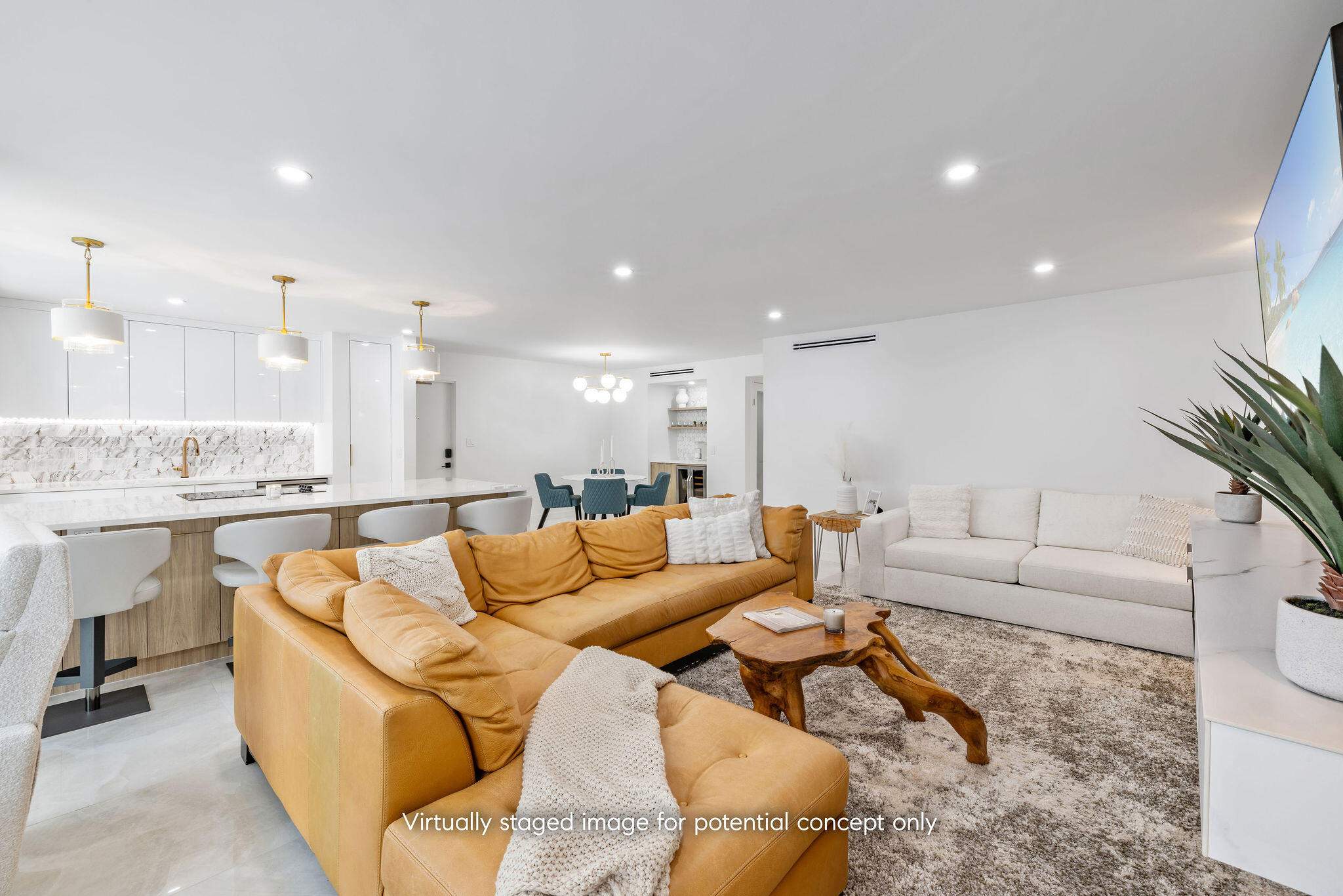 ROYAL MARINER CONDO - Residential