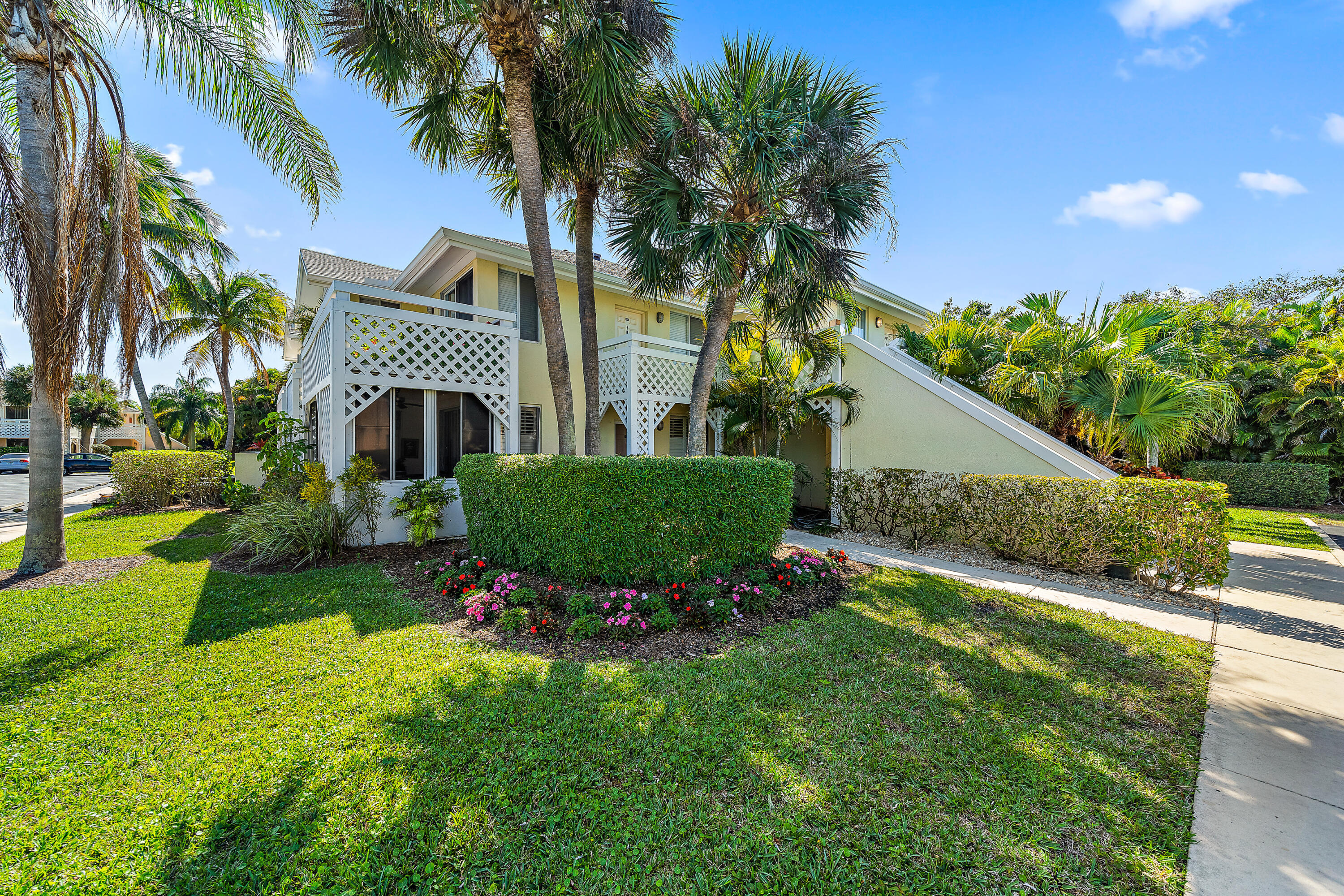 Jupiter Bay - Residential Lease
